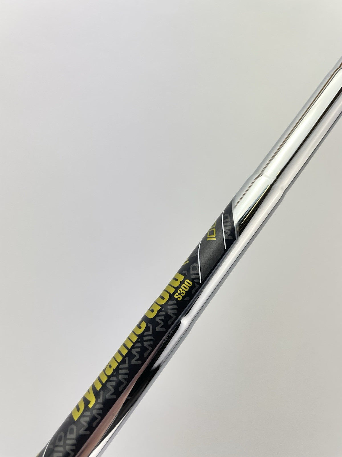 Dynamic Gold Mid 100 Iron Shaft Stiff Flex Steel 35.5” /0.355 Tapered /300218