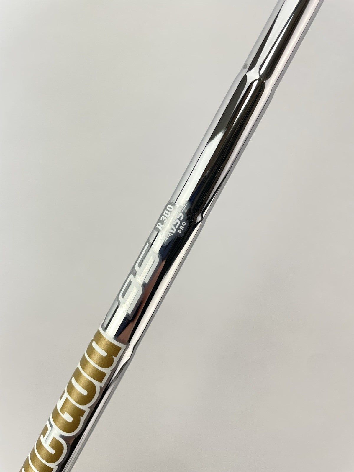 Dynamic Gold 95 Iron Shaft Vss Pro Regular Flex Steel 36 /0.355 Tapered /253909