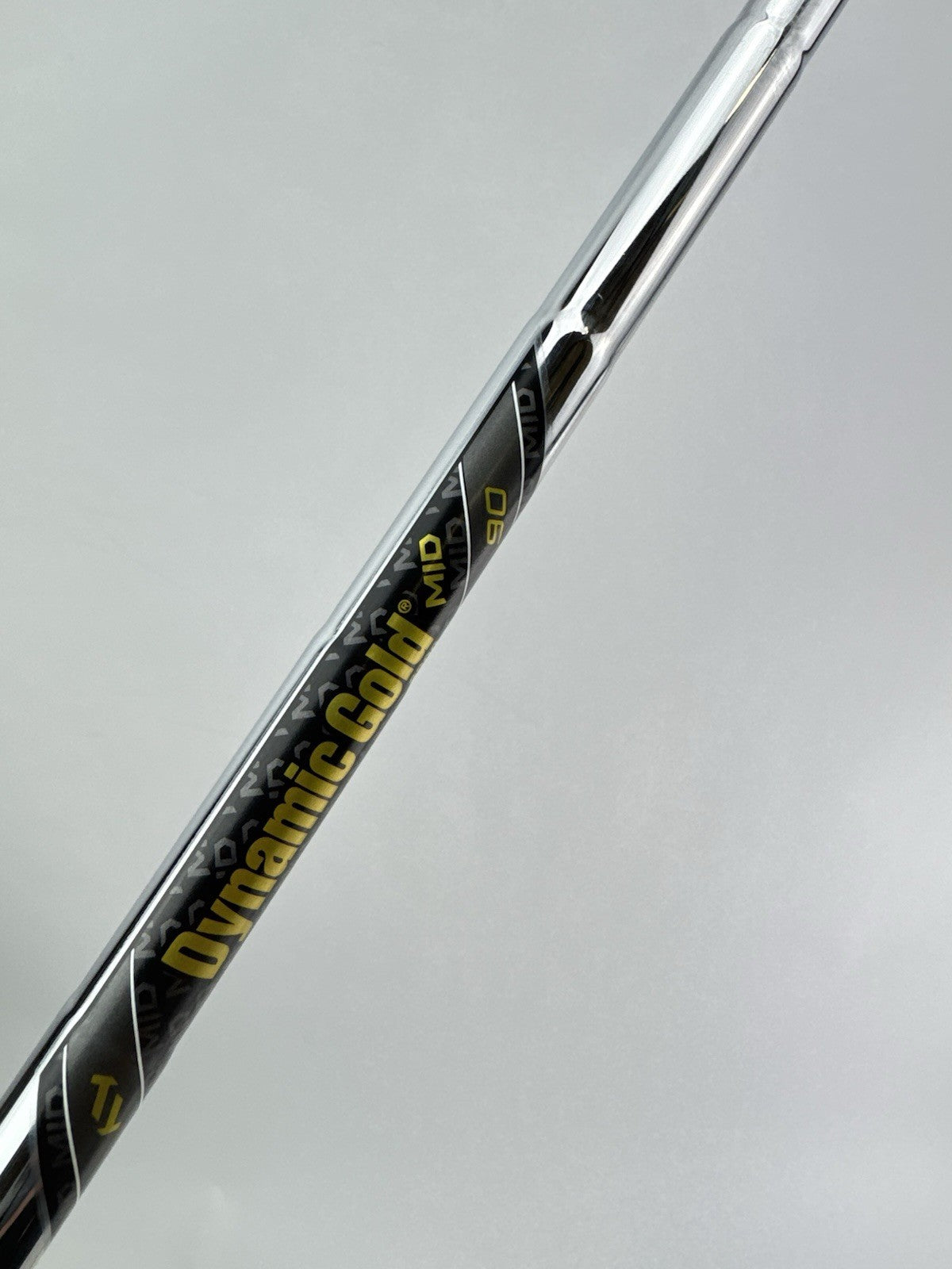 Dynamic Gold Mid 90 Iron Shaft Stiff Flex Steel 35.5” /0.370 Parallel /305754