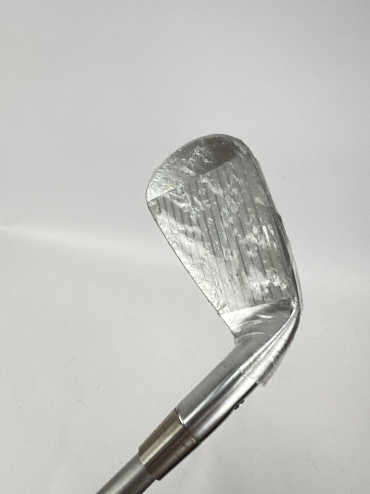 Mizuno Pro 223 7 Iron Left Handed C-taper 105 Regular Steel +1/2” /Demo /364427