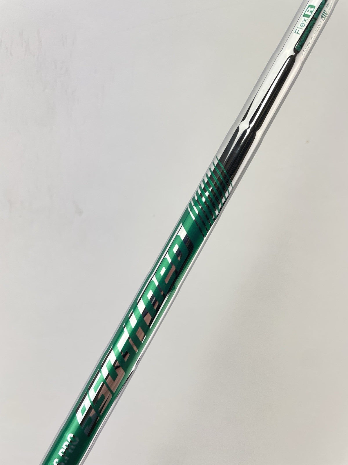 Nippon 950GH Neo Iron Shaft Regular Flex Steel 35.75 /0.355 Tapered /263984