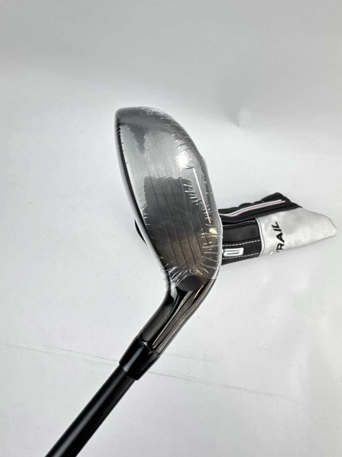 Cobra Ladies T Rail 5 Hybrid 23* KBS PGI Ladies Graphite /Left Handed /302086