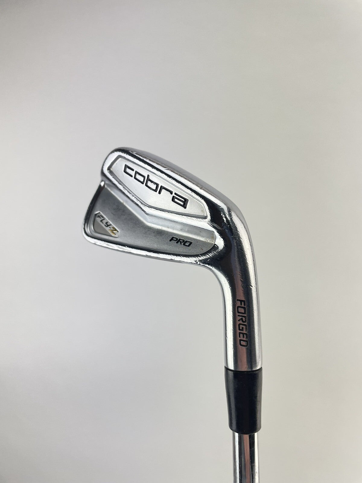 Cobra Fly-Z 4 Iron Pro KBS Stiff + Steel /Right Handed /New Grip /203183