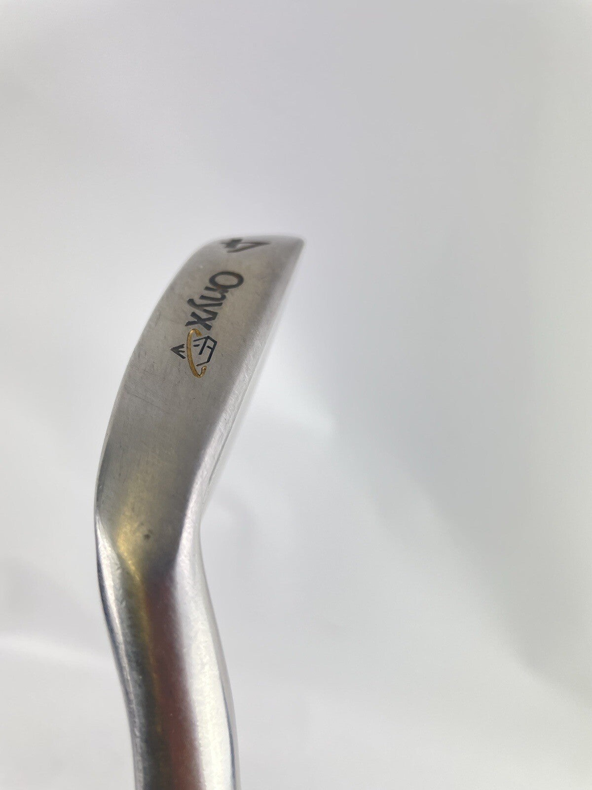Onyx Golf 4 Iron ZX-Pro Regular Flex Steel /Right Handed /Good Grip /84746
