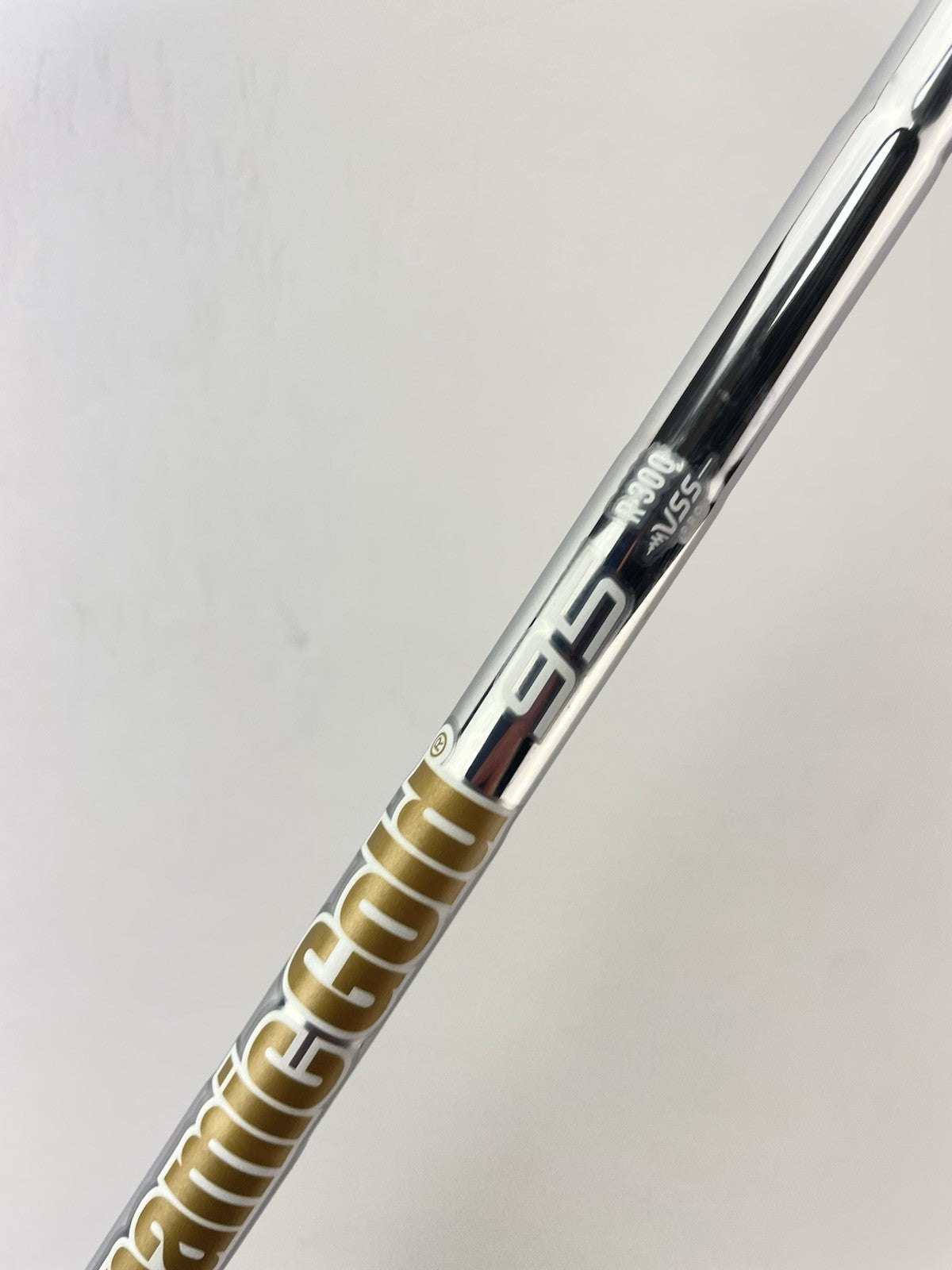 Dynamic Gold 95 Iron Shaft Vss Pro Regular Flex Steel 35.75 /0.355 Taper /264074