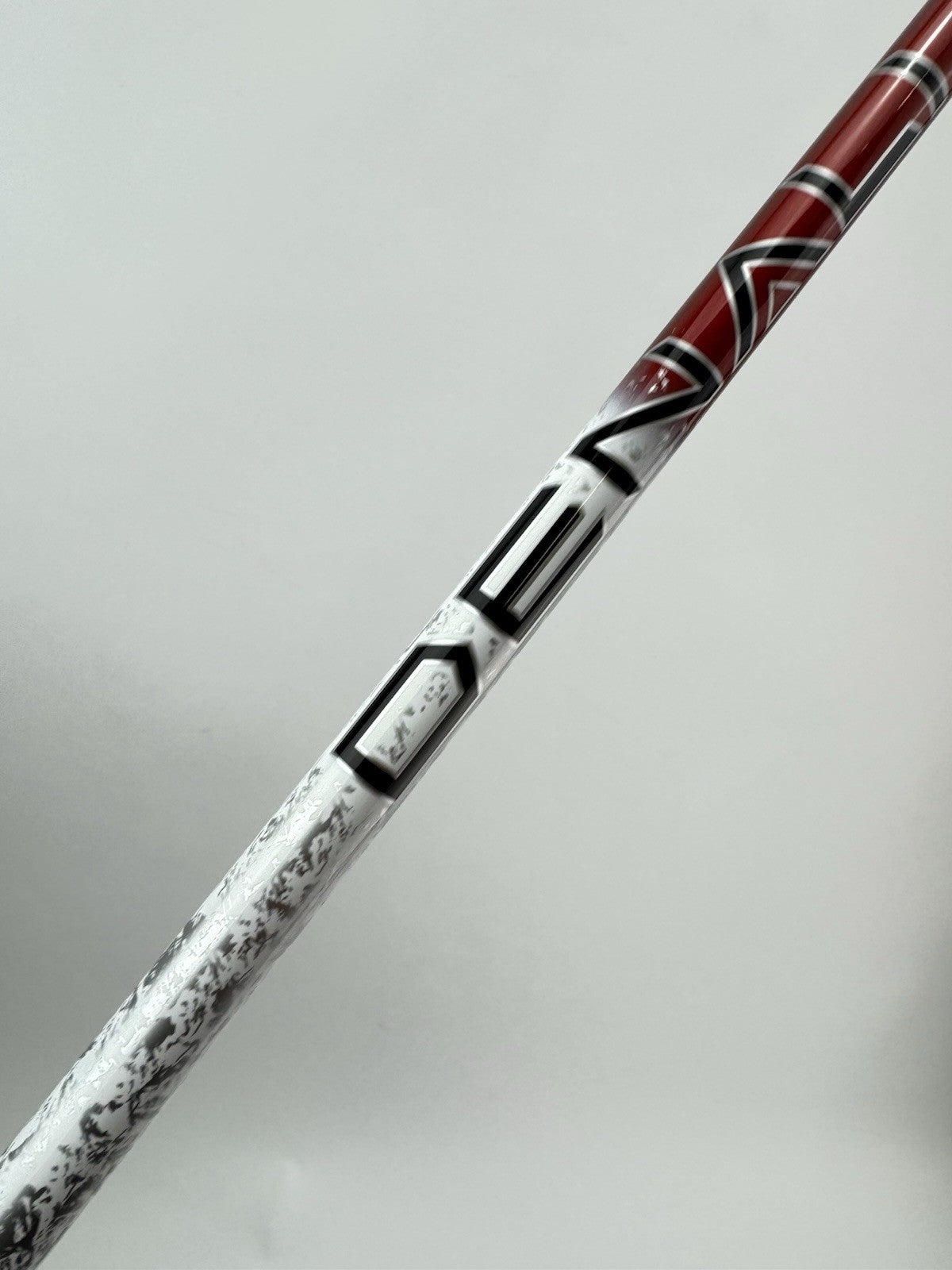 Callaway Quantum Driver Shaft Denali Red 6.0 Stiff Graphite 44.25” /Mid Grip1
