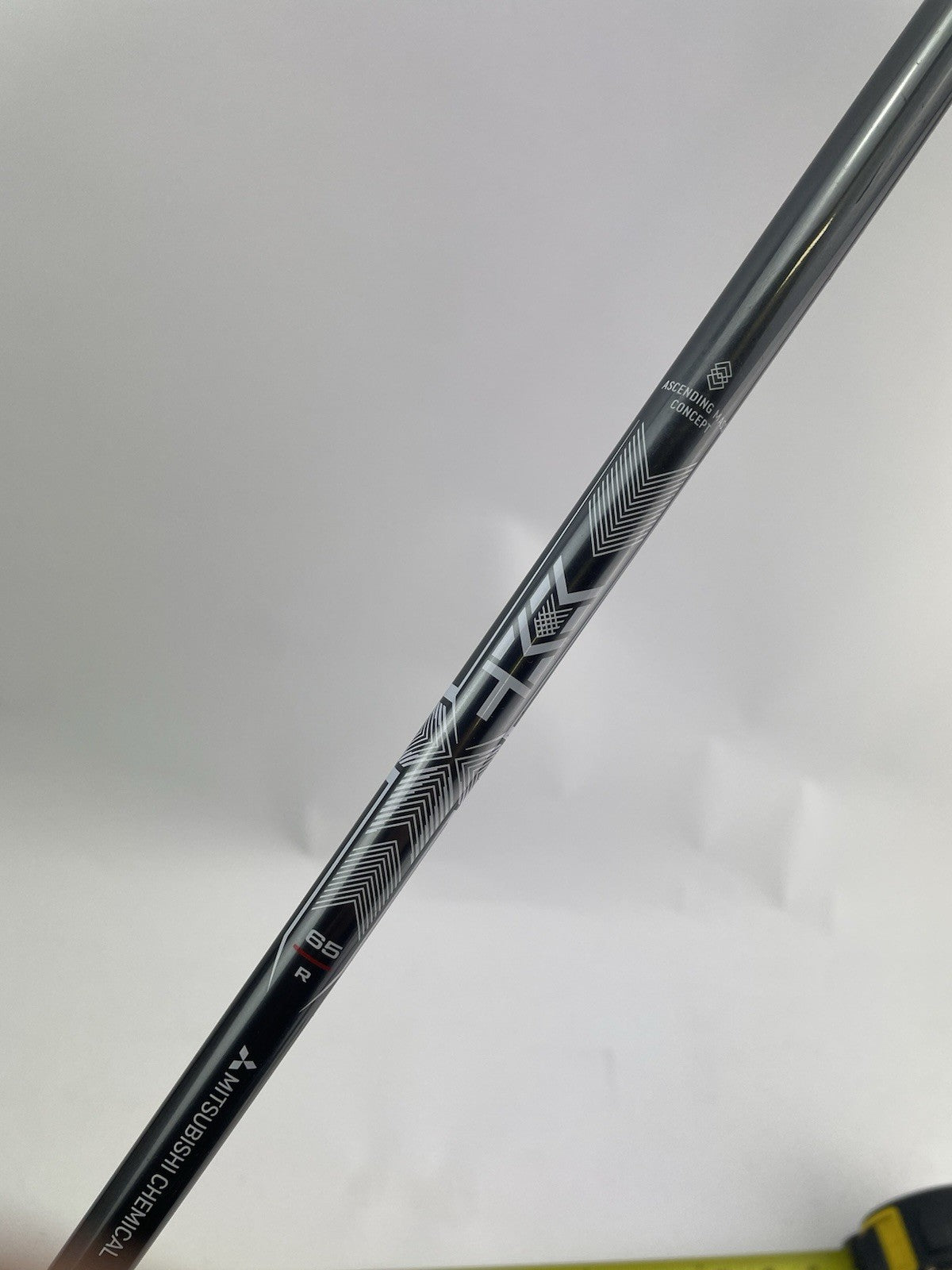 Mitsubishi Chemical Iron Shaft Regular Flex Graphite 35.5”/0.370 Parallel/301867
