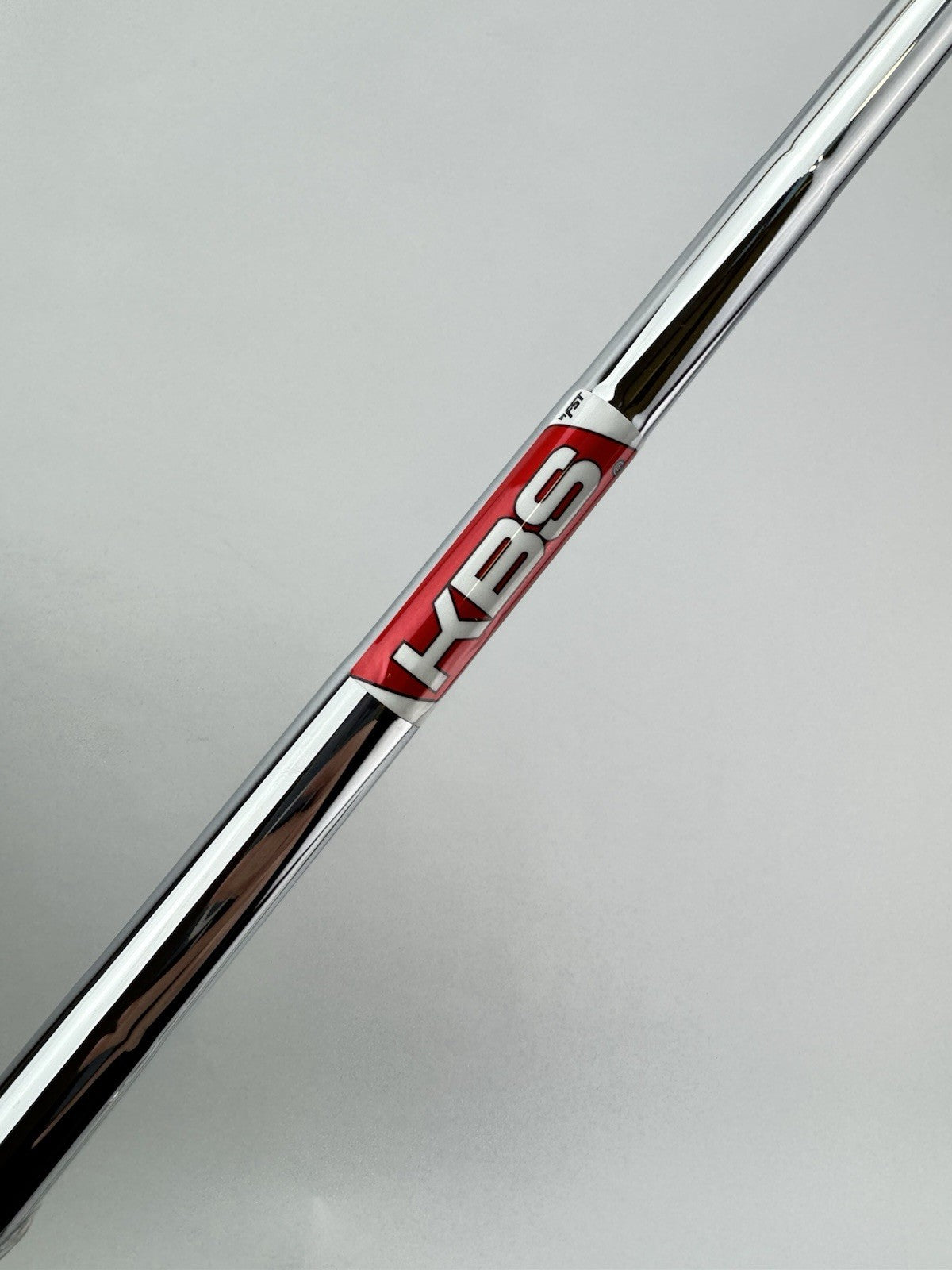 KBS Tour Lite Iron Shaft Regular Flex Steel 35.75” /0.370 Parallel Lamkin /306661