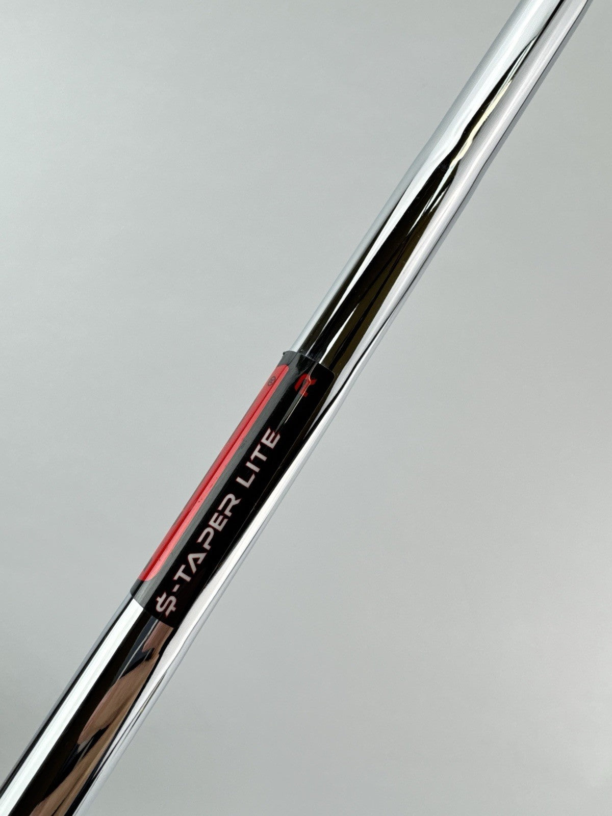 KBS $-Taper Lite Iron Shaft Regular Steel 35.5” /0.370 Parallel /Lamkin /274906