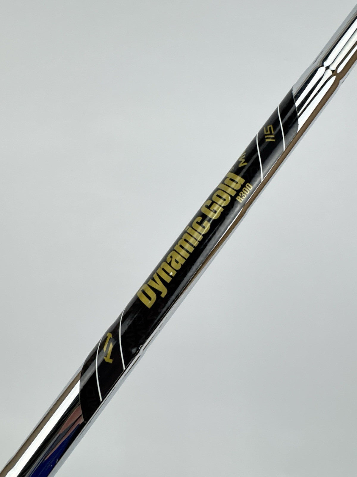 Dynamic Gold 115 Wedge Shaft Mid R300 Regular Steel /Pured/ 33.5” /0.355/316273