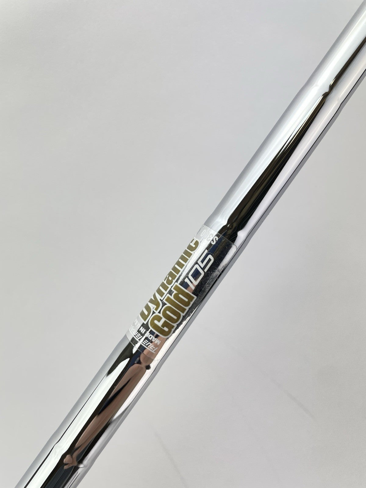 Dynamic Gold 105 Iron Shaft S300 Stiff Flex Steel 35.25 /0.355 Tapered /271324