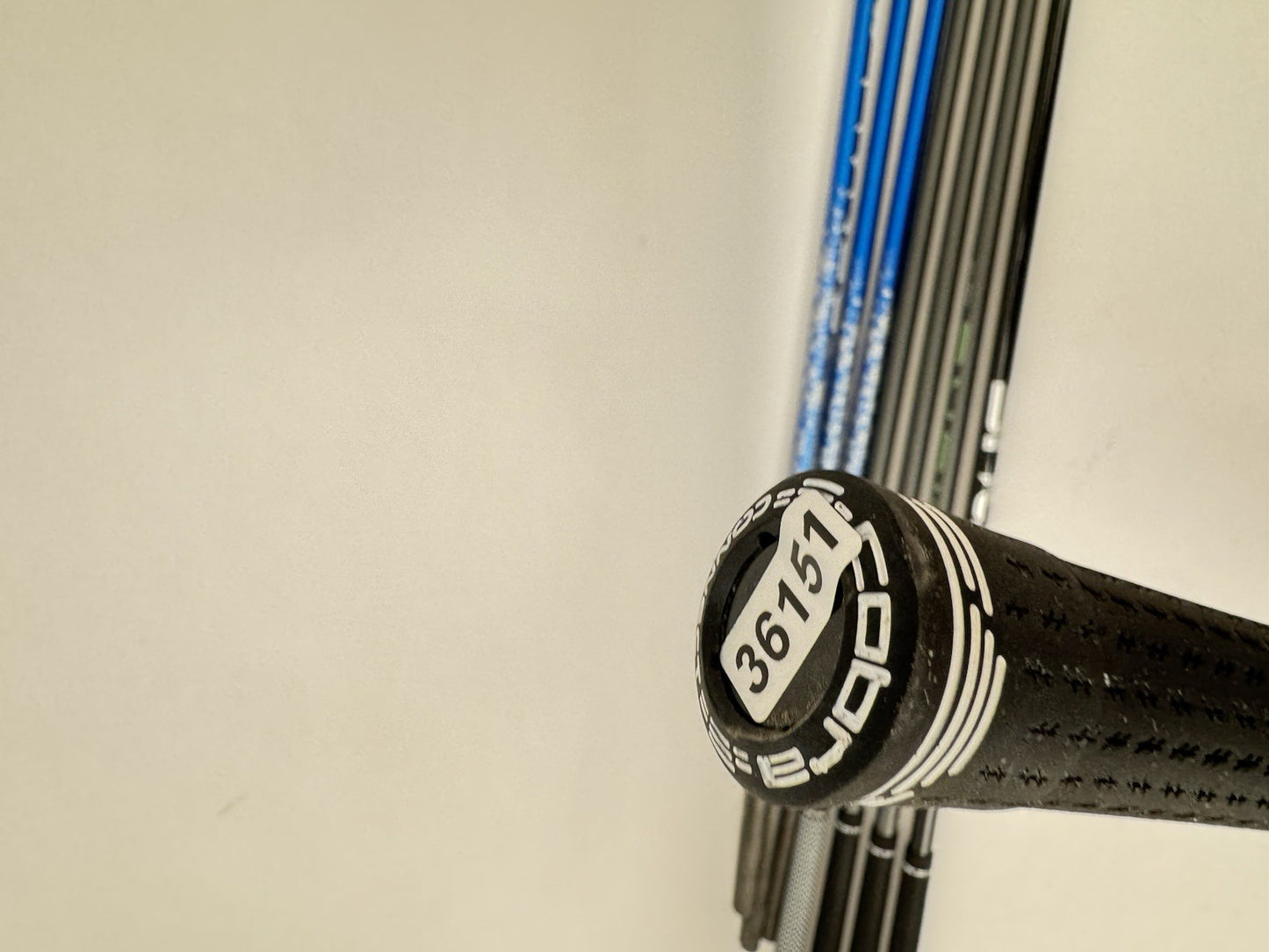 Cobra DS Adapt OPTM #4 Hybrid Shaft Fujikura Pro 63 Regular Graphite 39.5”/3615111