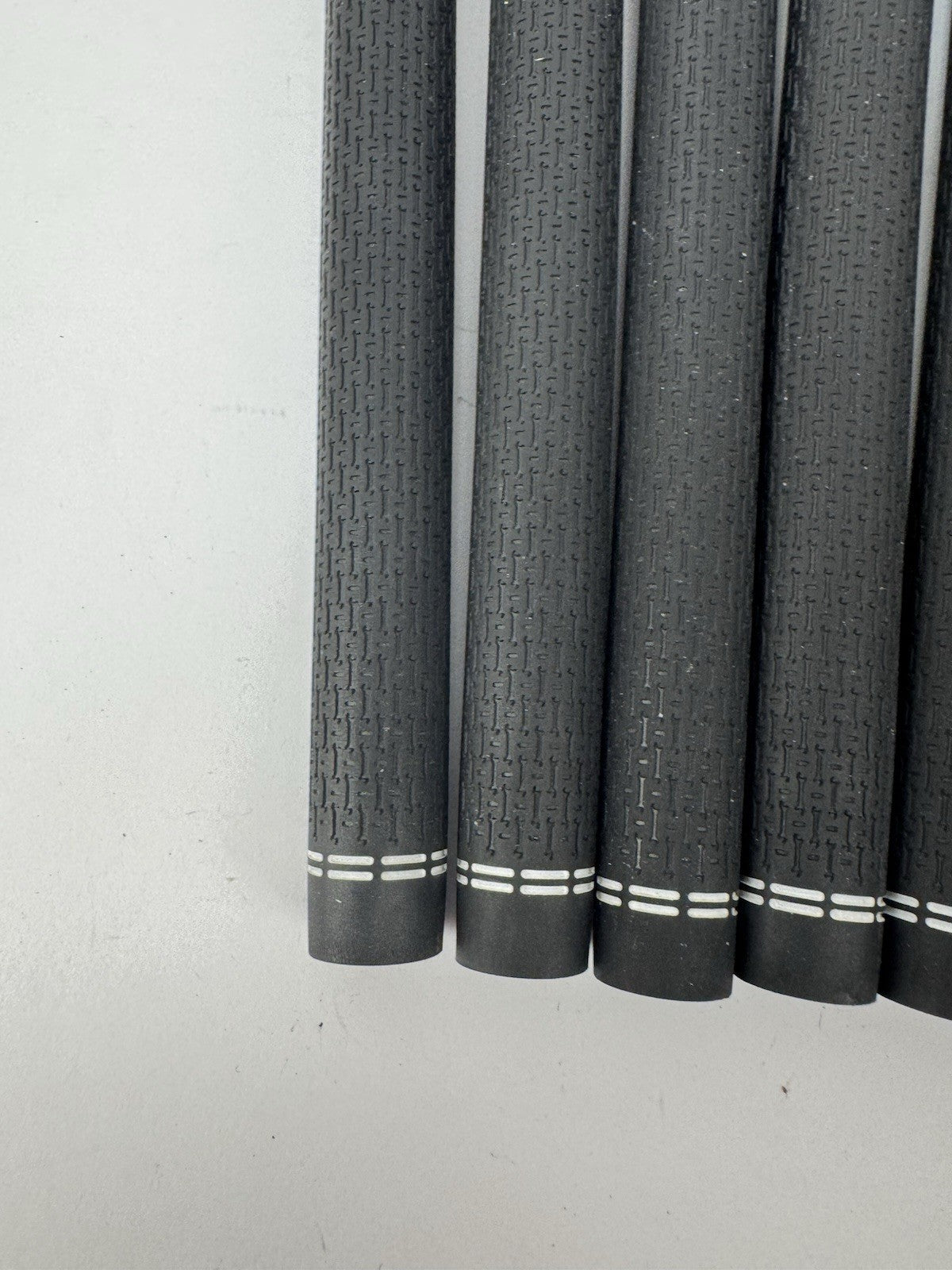 Golf Pride Mizuno Golf Grips (7) Tour Velvet Standard /Black/White/Pulled /354518