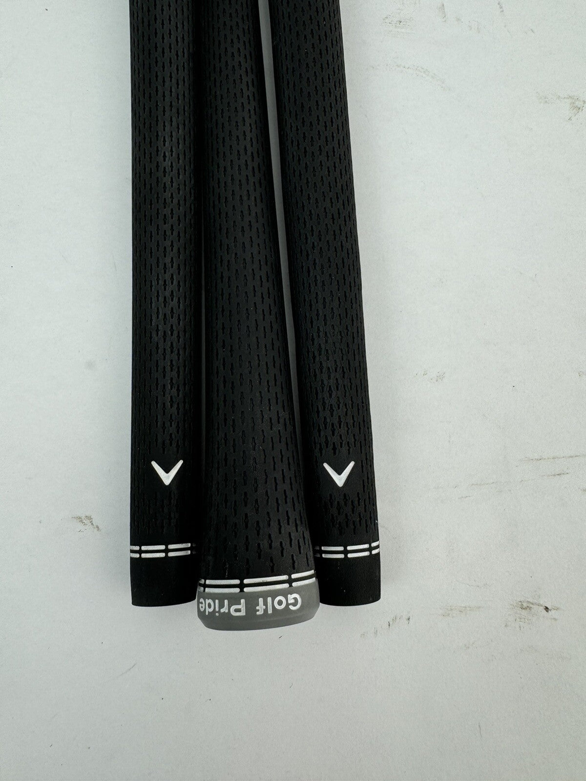 Golf Pride Tour Velvet 360 Soft Grips (3) Midsize /Black /Pulled /305813