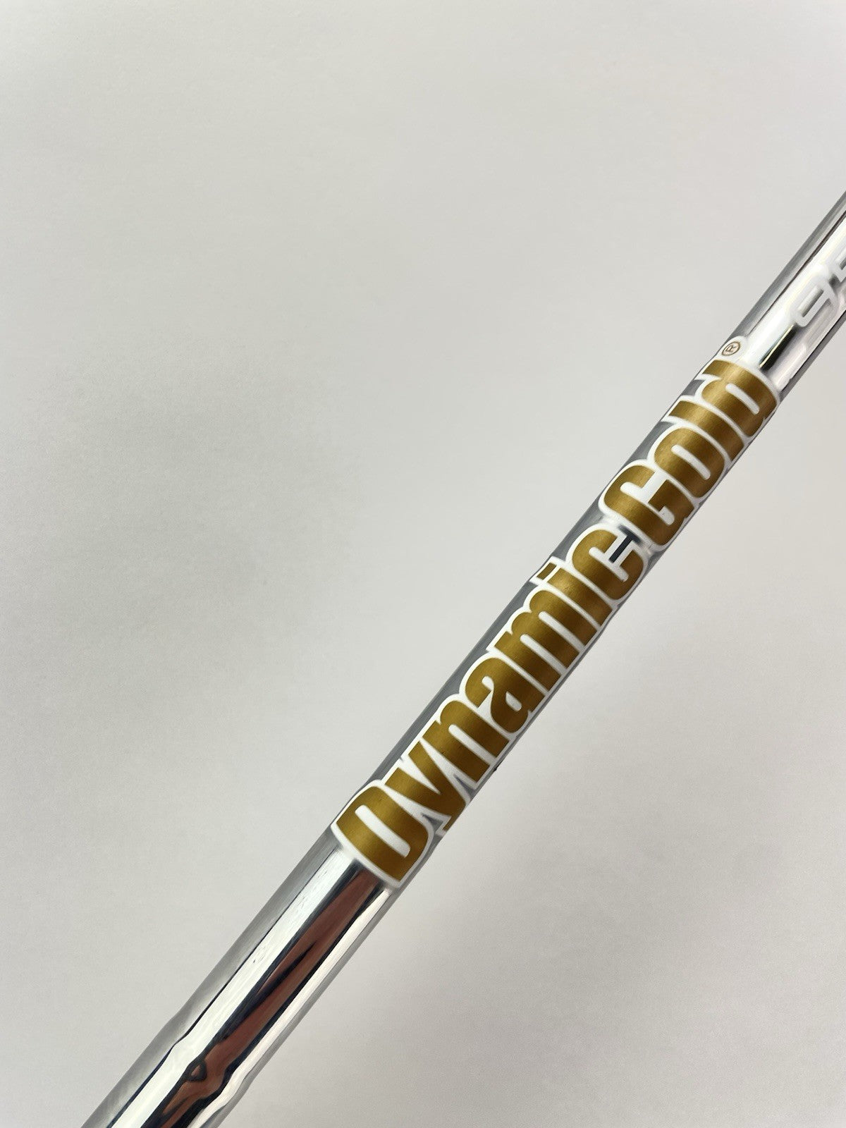 Dynamic Gold 95 Vss Pro Iron Shaft Regular Flex Steel 35.75” /0.355 Taper /296132