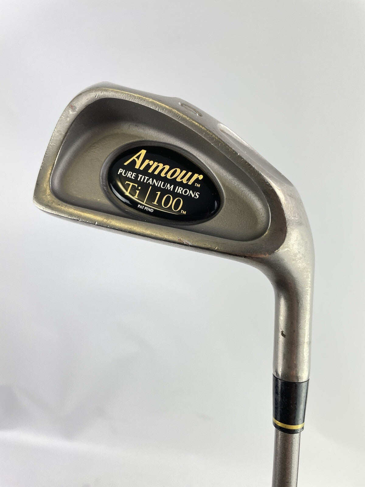 Tommy Armour 2 Iron Ti100 Aldila Stiff Graphite /Right Handed /New Grip /86300