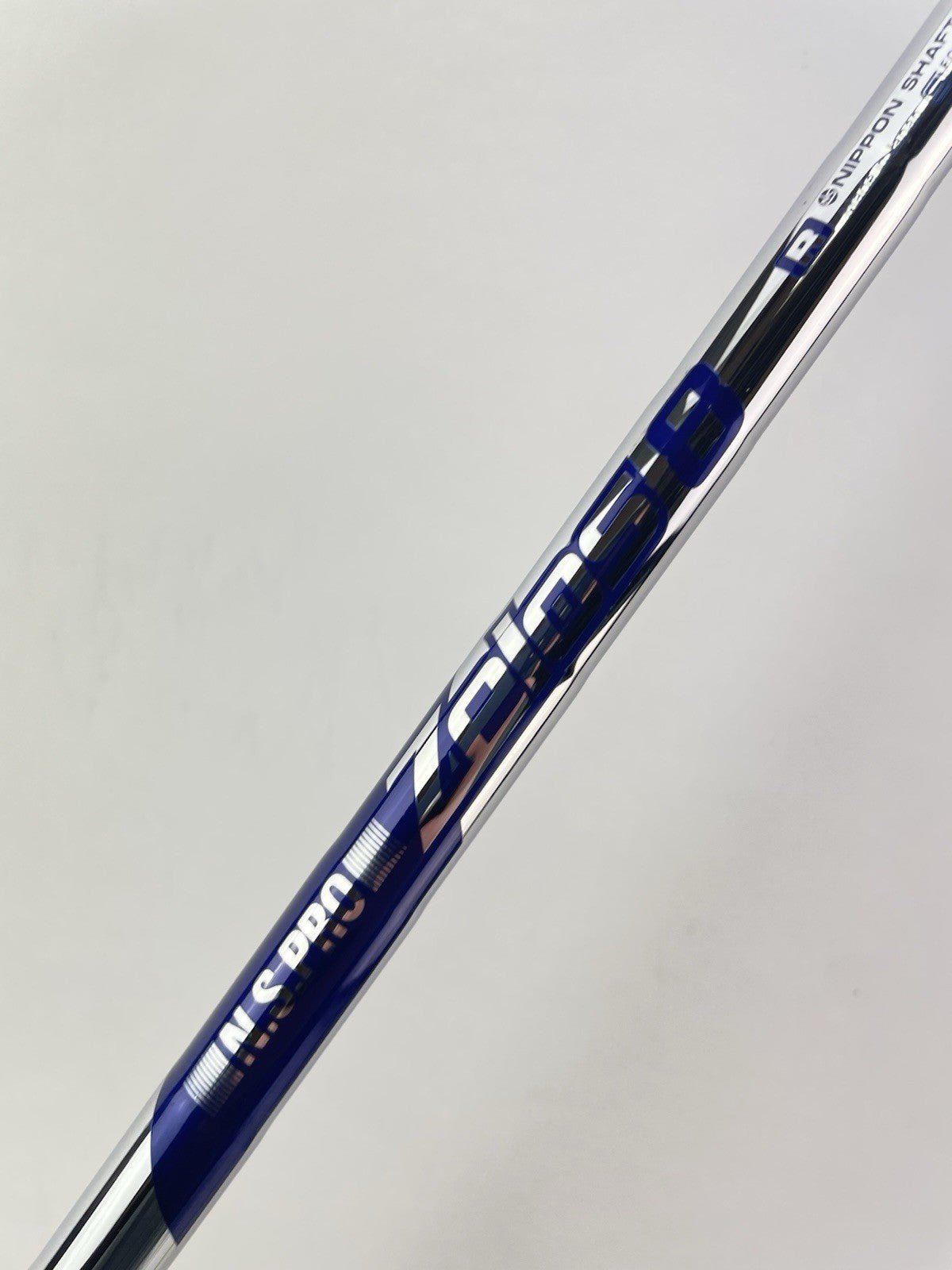 Nippon Zelos 8 Iron Shaft Regular Flex Steel 35.75 /0.355 Tapered /239193