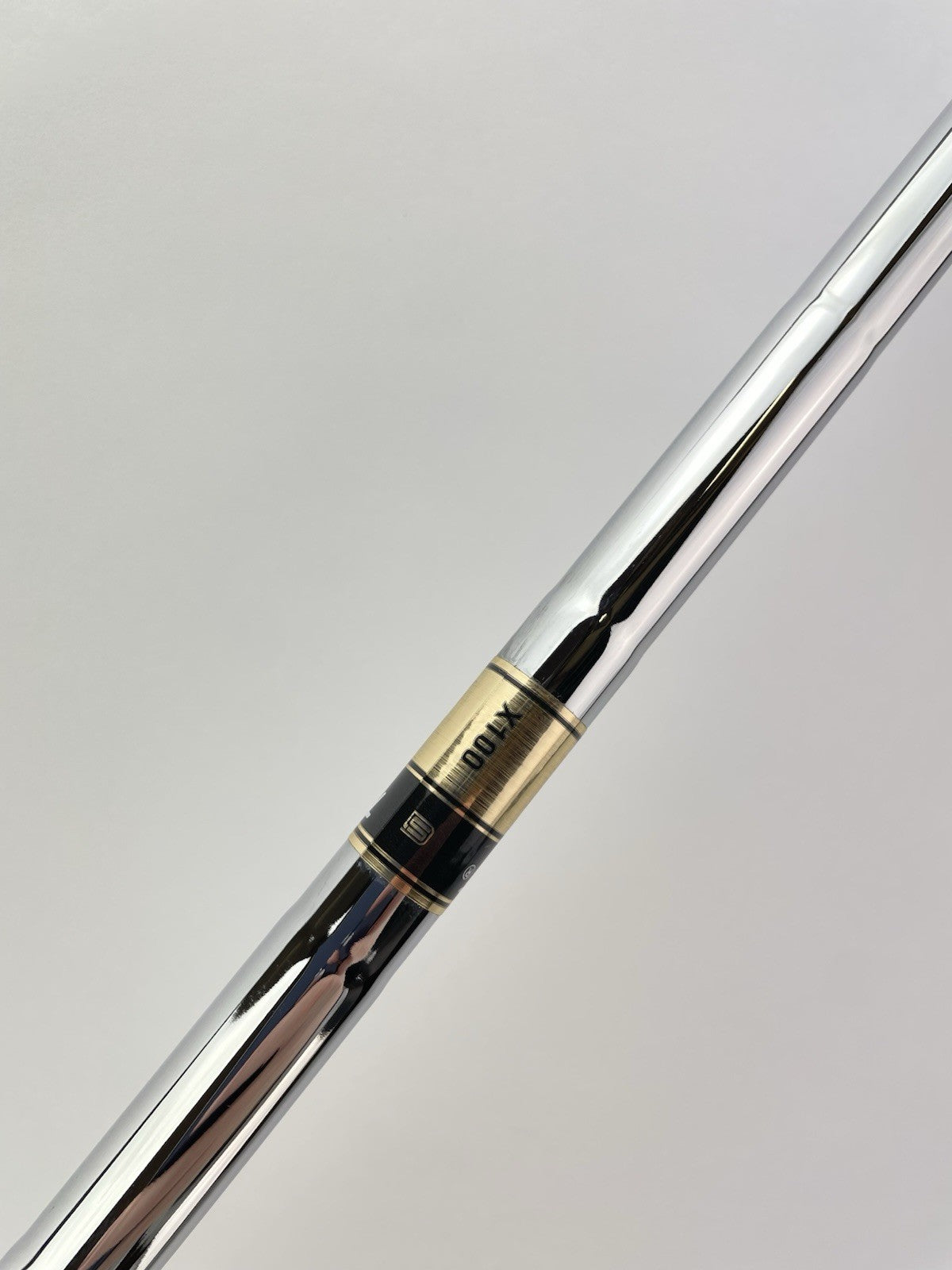 Dynamic Gold X100 Iron Shaft Extra Stiff Flex Steel 35.25” /0.355 Tapered /341866