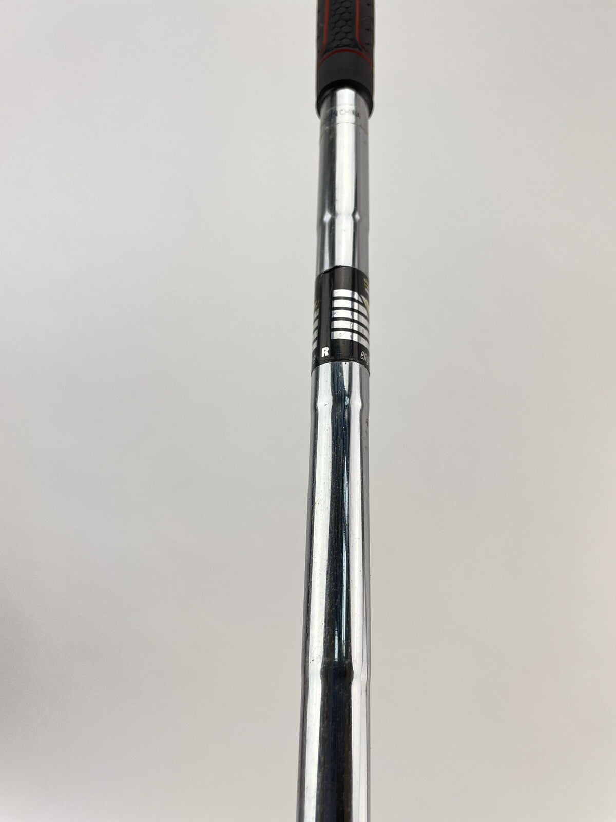 PowerBilt Golf 8 Iron Velocity Regular Flex Steel /Right Handed /New Grip /1908918