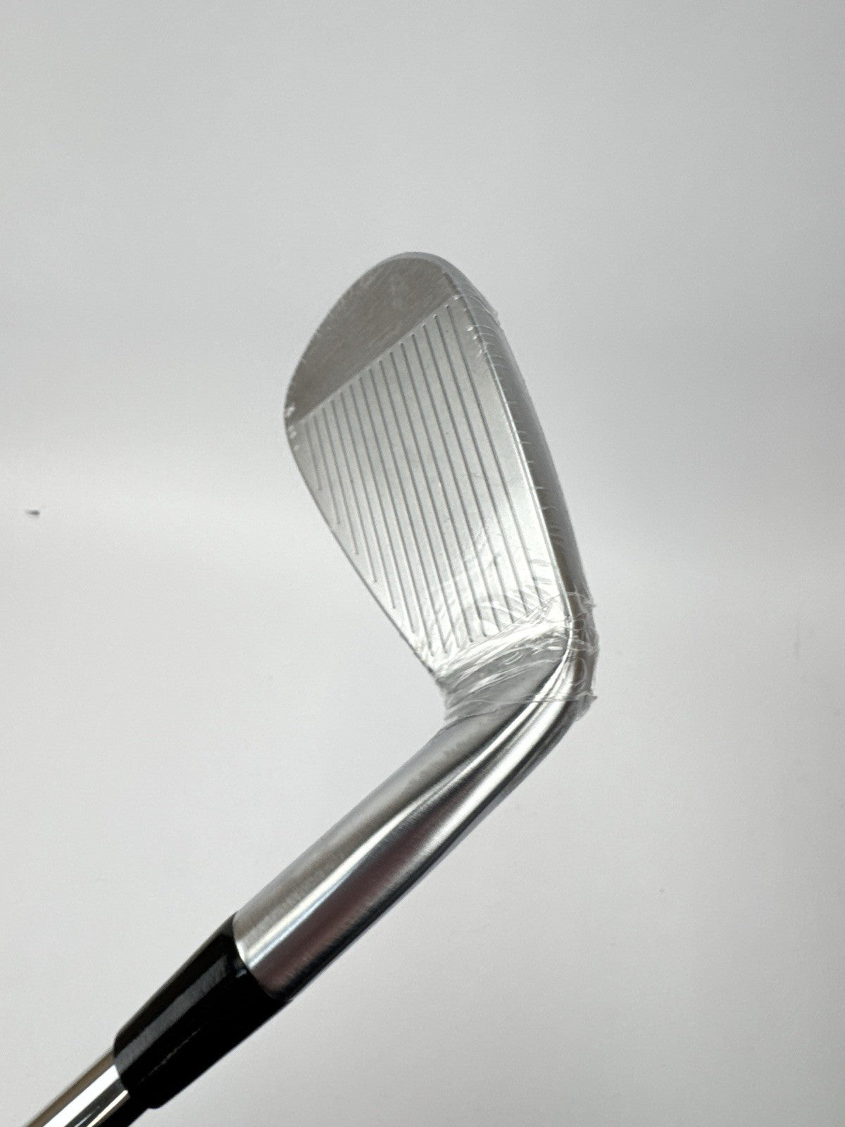 Cobra Forged Tec X 9 Iron KBS Tour Lite Regular Steel /Left Handed /New /341288