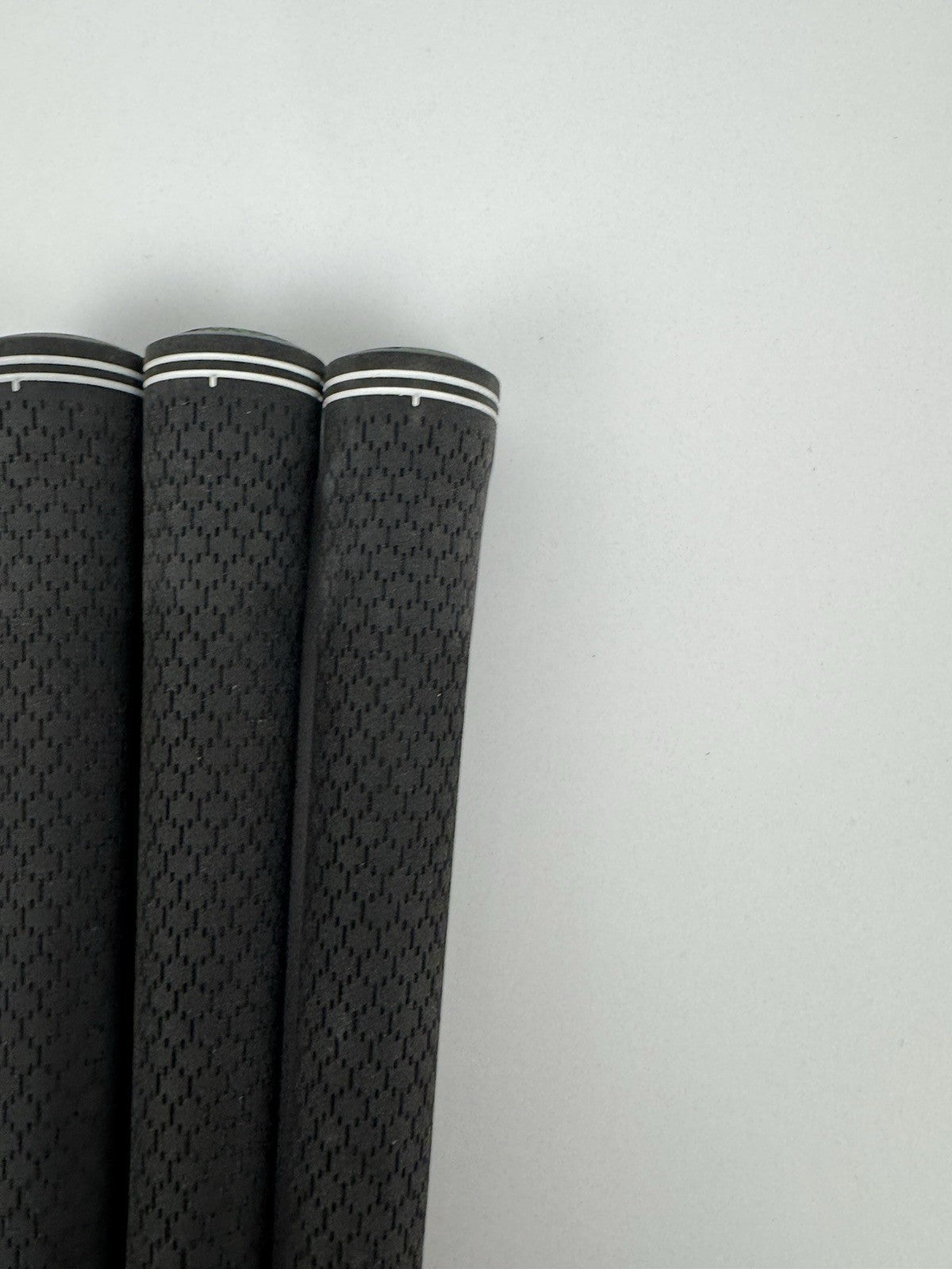 Lamkin Midsize Golf Grips (3) Across Connect Compatible/Black/New /312904