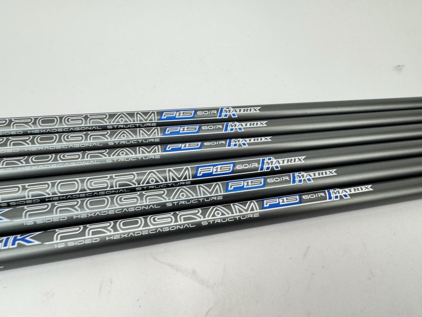 Matrix Ozik Iron Shaft Set (6) Program 60 Regular Graphite 0.355 Tapered /339543