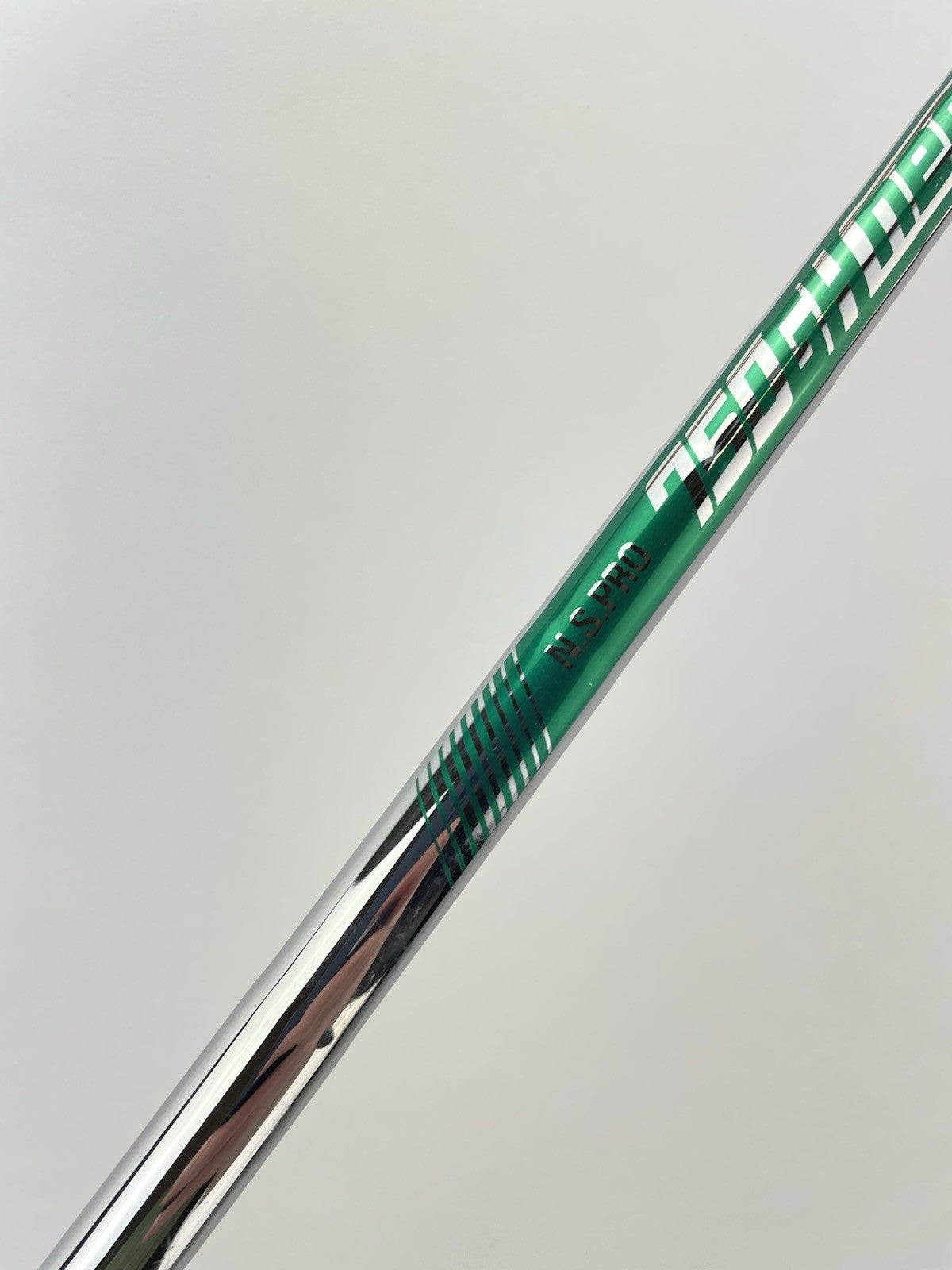 Nippon 750GH Neo Iron Shaft Regular Flex Steel 35.25 /0.355 Tapered /297192