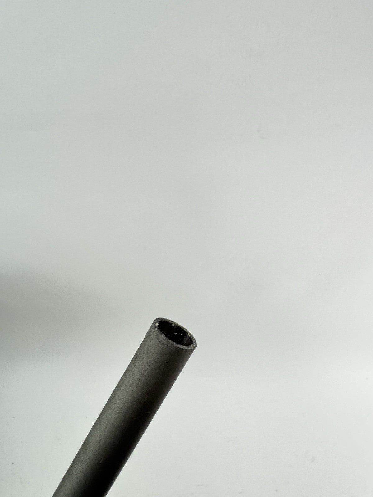 KBS Tour Graphite Iron Shaft 90 Regular Flex Graphite 35” /0.355 Tapered /2711710
