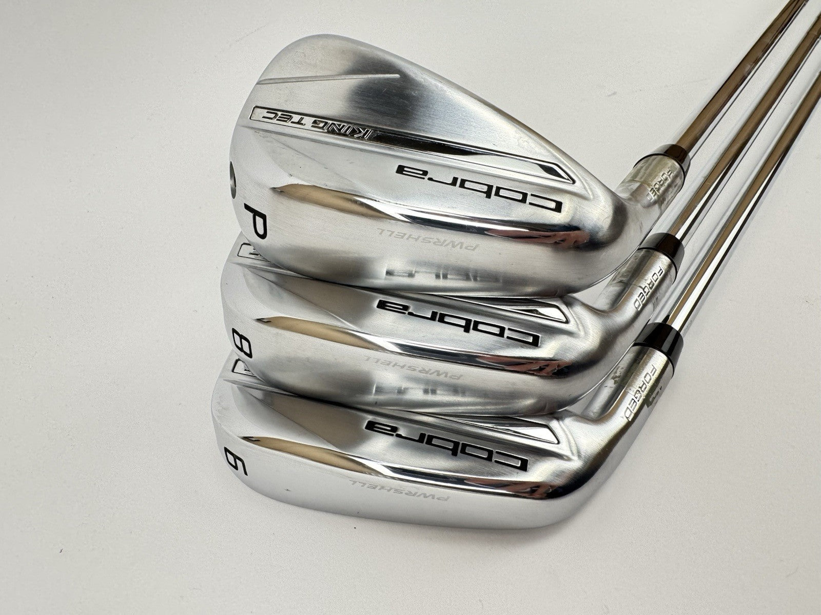 Cobra King Tec Irons 6,8+PW Left Handed Elevate MPH 95 Stiff Steel /3502013