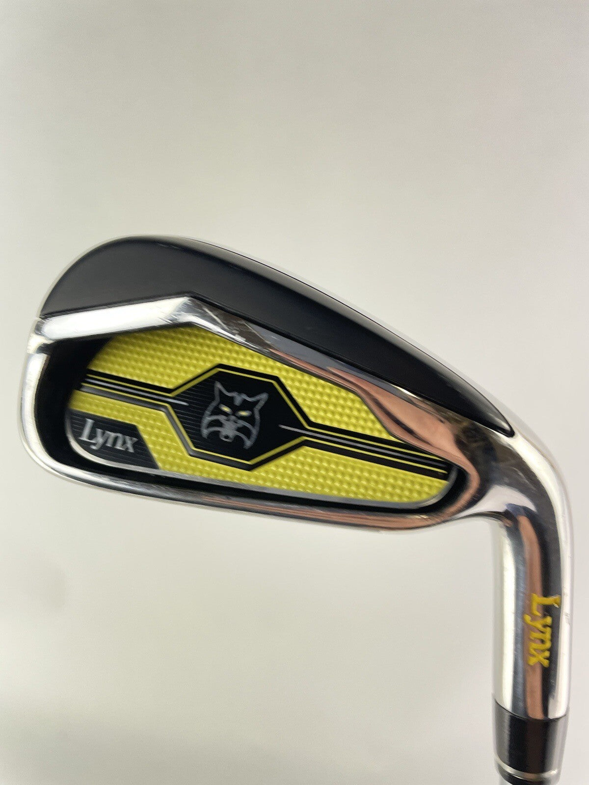 Lynx Golf Mens 6 Iron Regular Flex Graphite /Right Handed /New Grip /138162