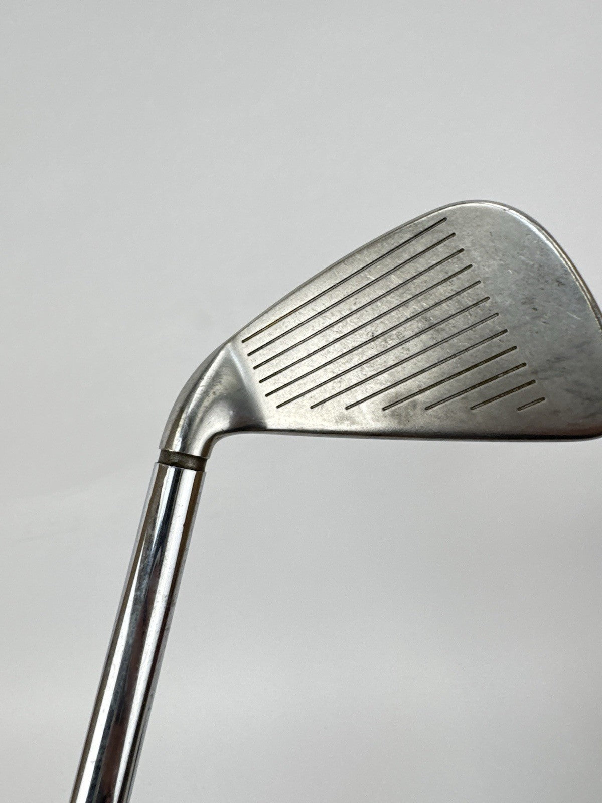 Wilson Fatshaft 4 Iron Regular Flex Steel /Right Handed /New Grip /3504010