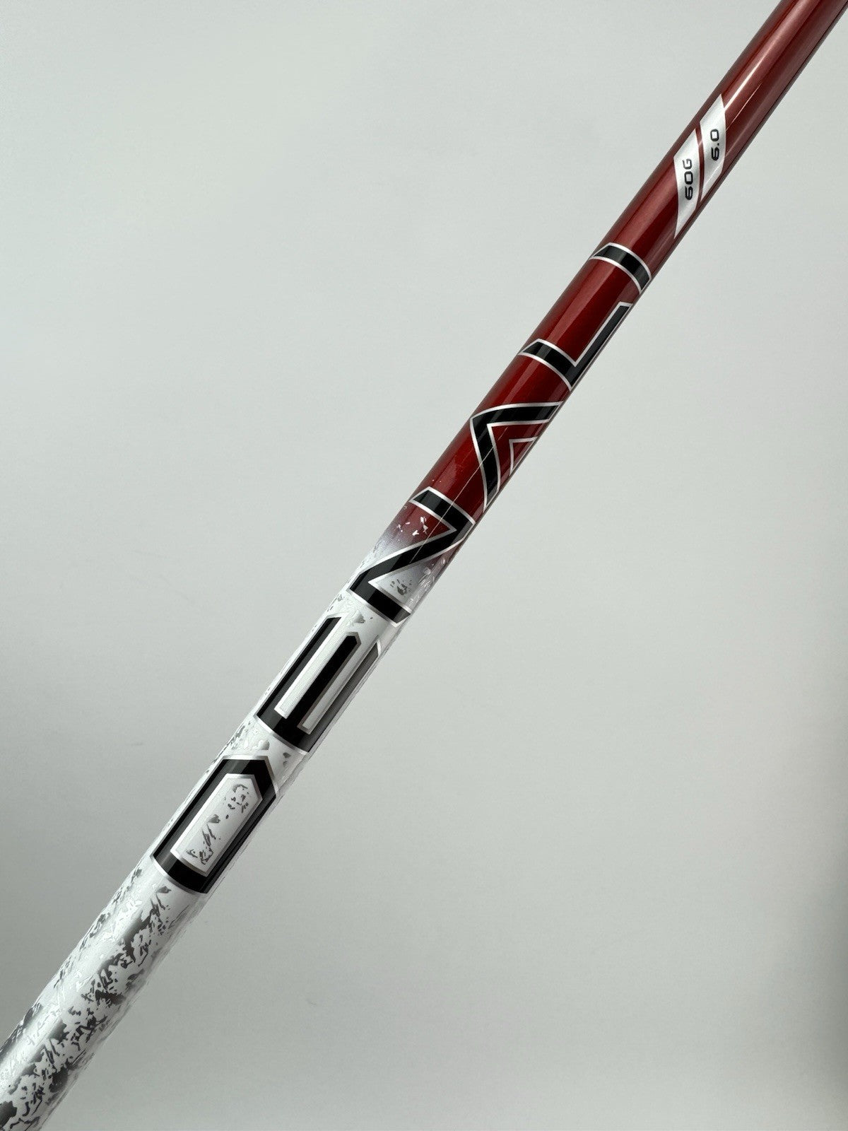 Callaway Quantum Driver Shaft Denali Red 6.0 Stiff Graphite 44” /Mid Grip0