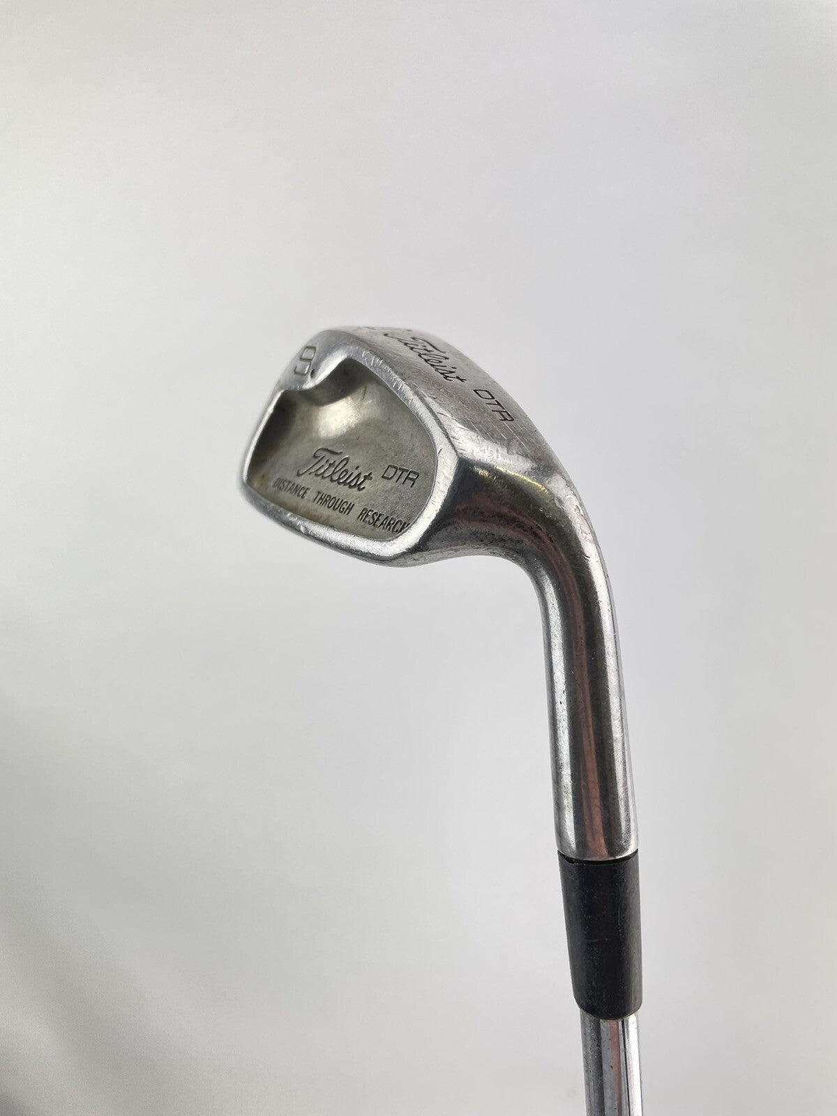 Titleist DTR 9 Iron Black Dot /Regular Flex Steel /Right Hand /New Grip /205684