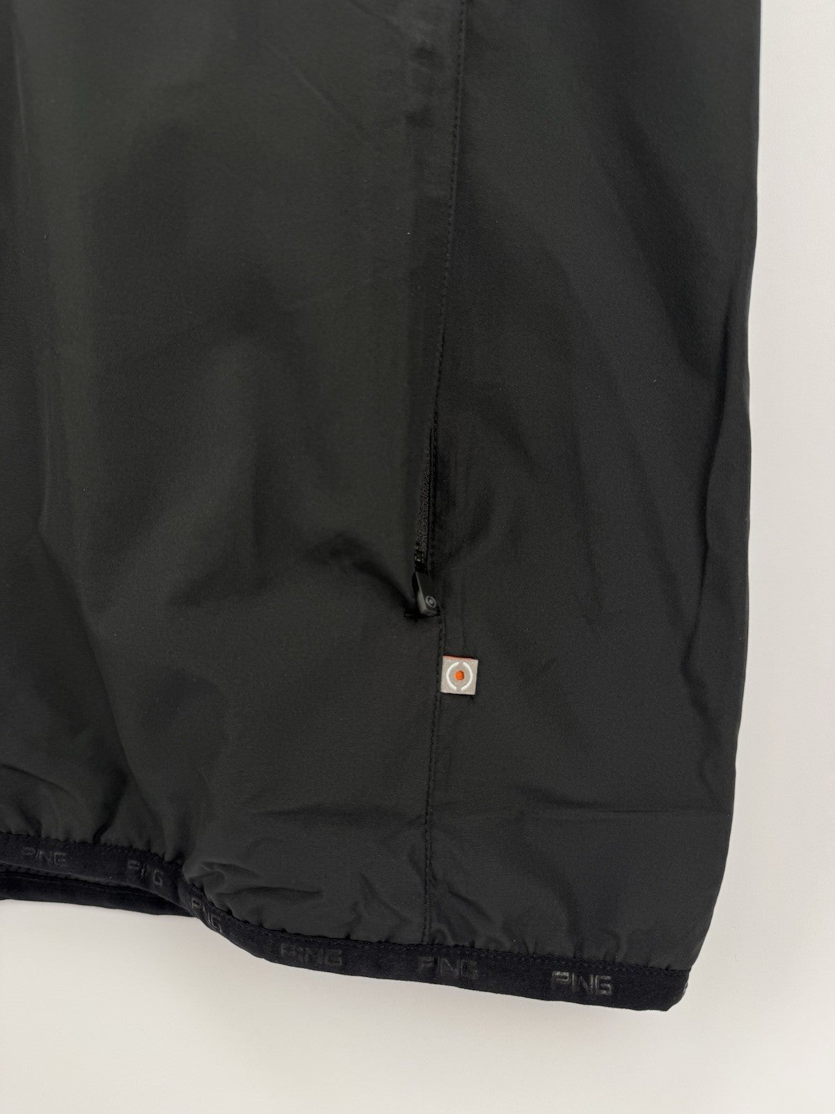 PING Mens Burford Golf Vest Size UK Medium Black Lightweight /313094