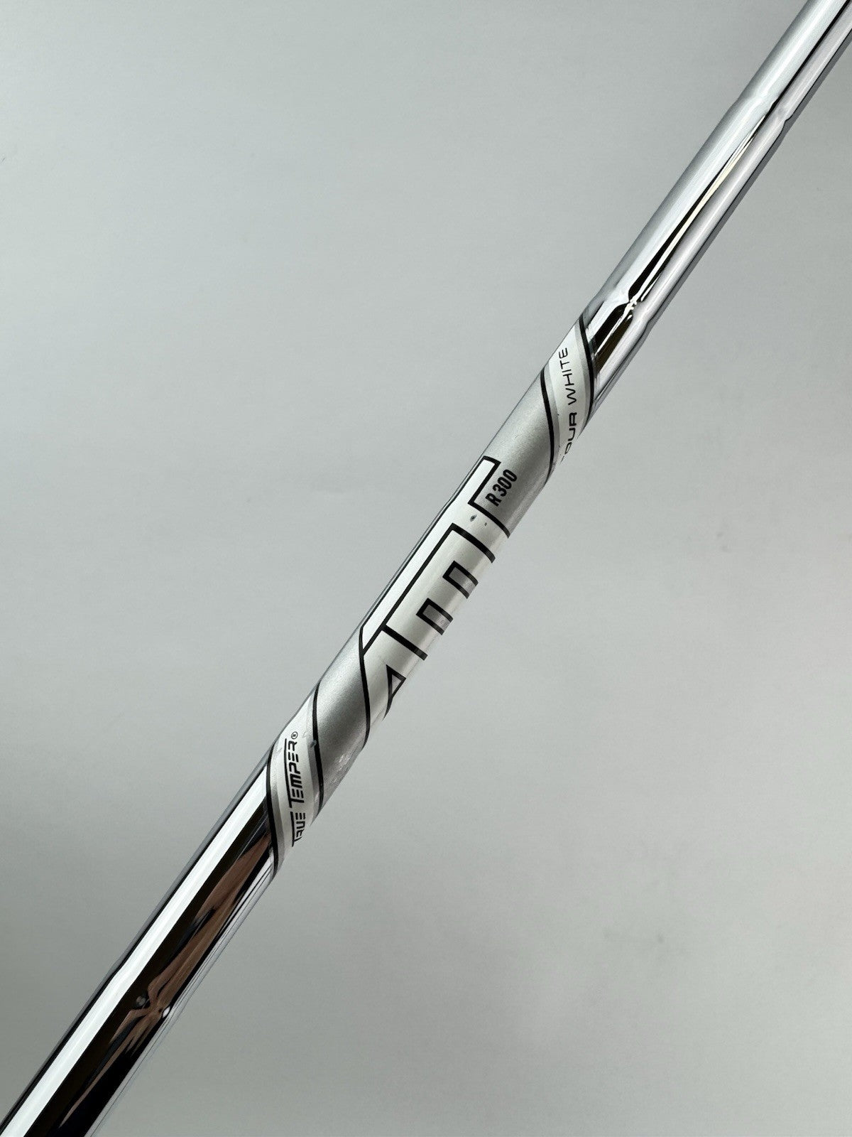 True Temper AMT White Iron Shaft Regular Flex Steel 36 /0.355 Tapered /268251