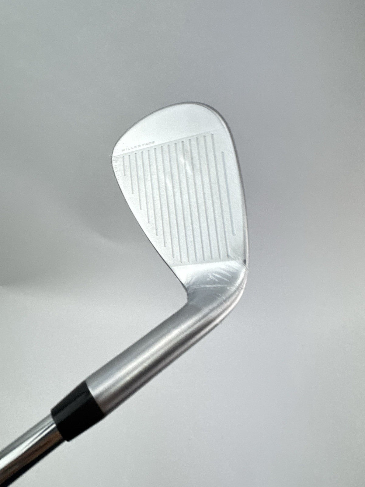 Cobra LTDX Pitching Wedge Left Handed KBS Tour 90 Regular Flex Steel /New /2488612