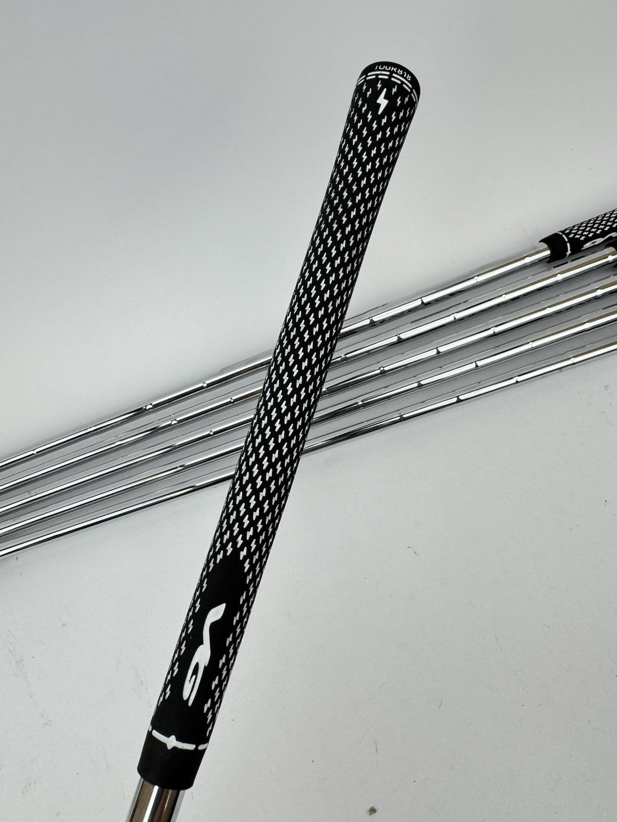 Sub70 699 Irons V2 5-PW Left Handed Elevate 95 Vss Regular Steel /New /3435011