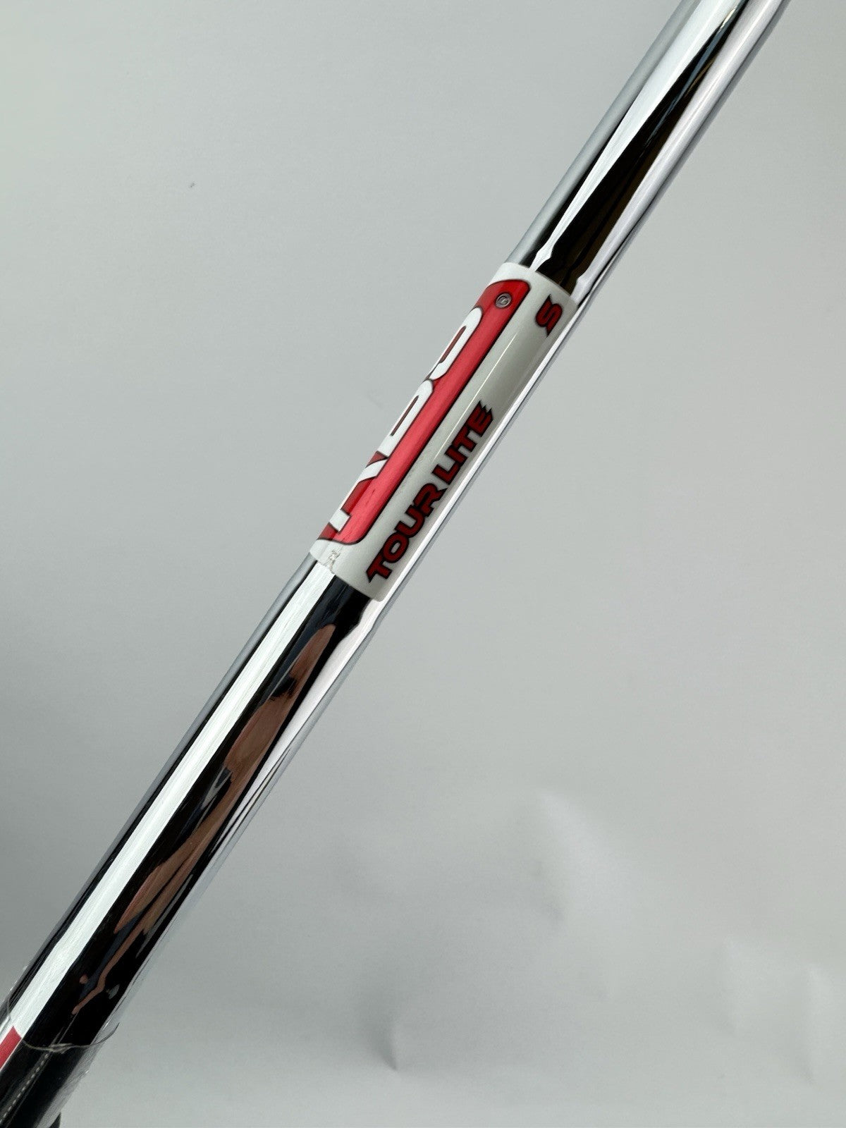 KBS Tour Lite Iron Shaft Stiff Flex Steel 36.5” /0.355 Tapered /Lamkin /304492
