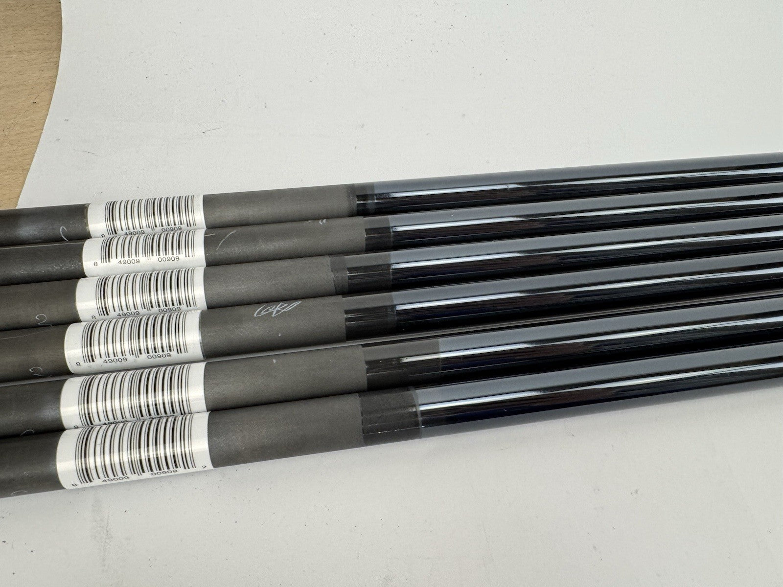 UST Recoil Dart Iron Shaft Set (6) 75 F2 Senior Graphite 41” /0.370 Parallel7