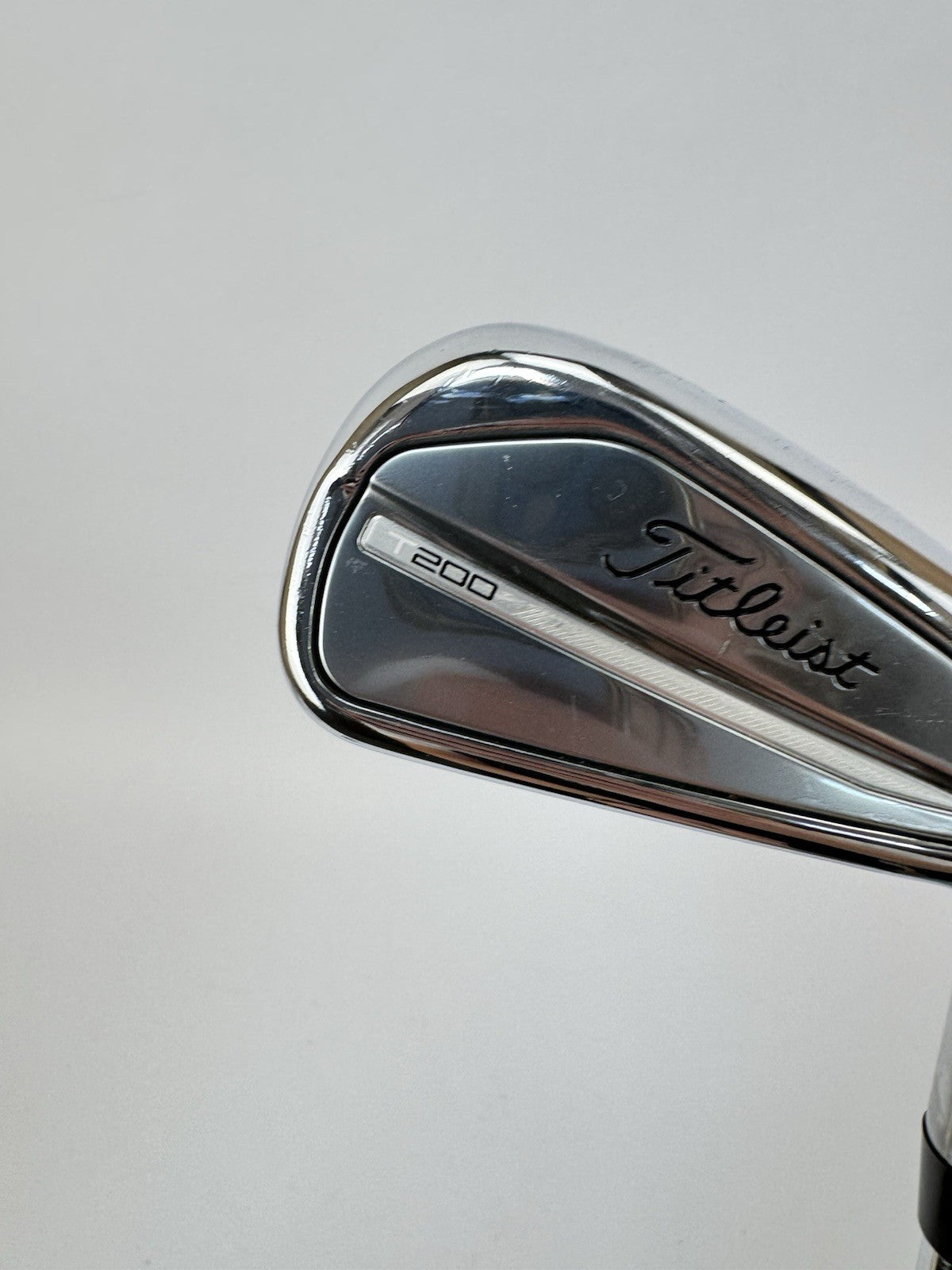Titleist T200 5 Iron Dynamic Gold 95 R300 Regular Steel /Right Handed /345452