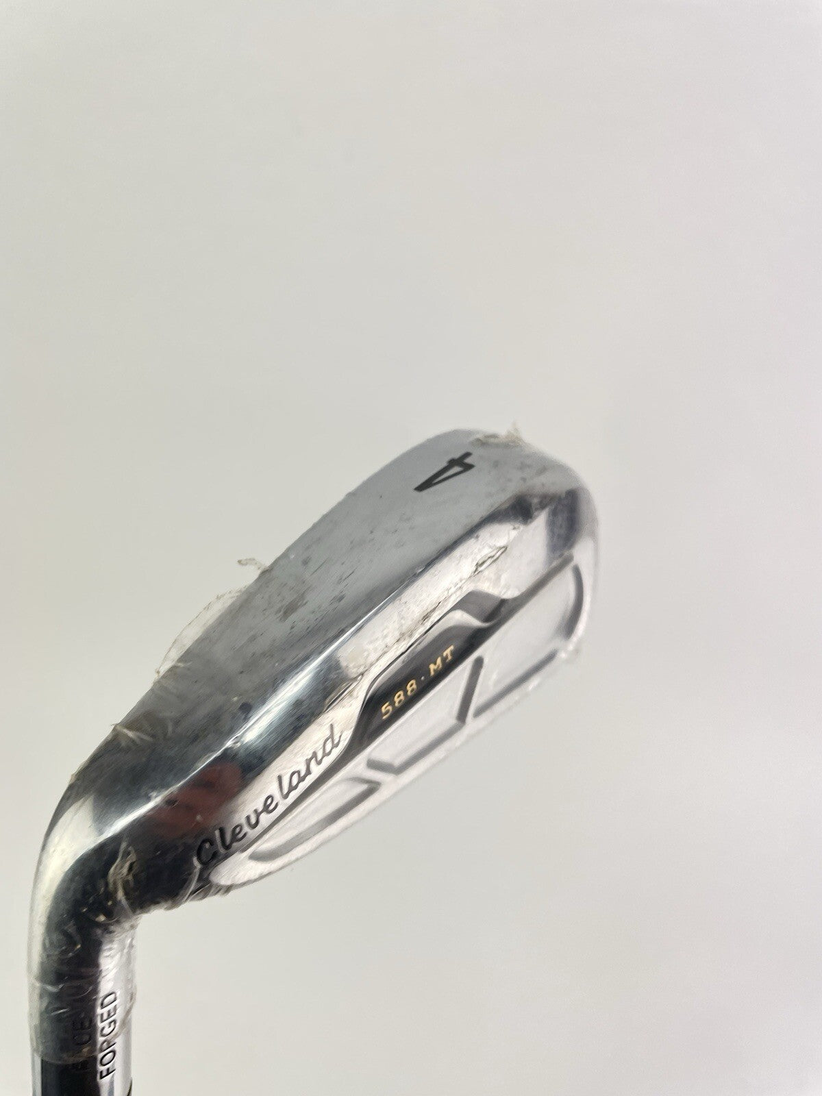 Cleveland 588MT 4 Iron Left Handed UST Regular Flex Graphite /New /165244