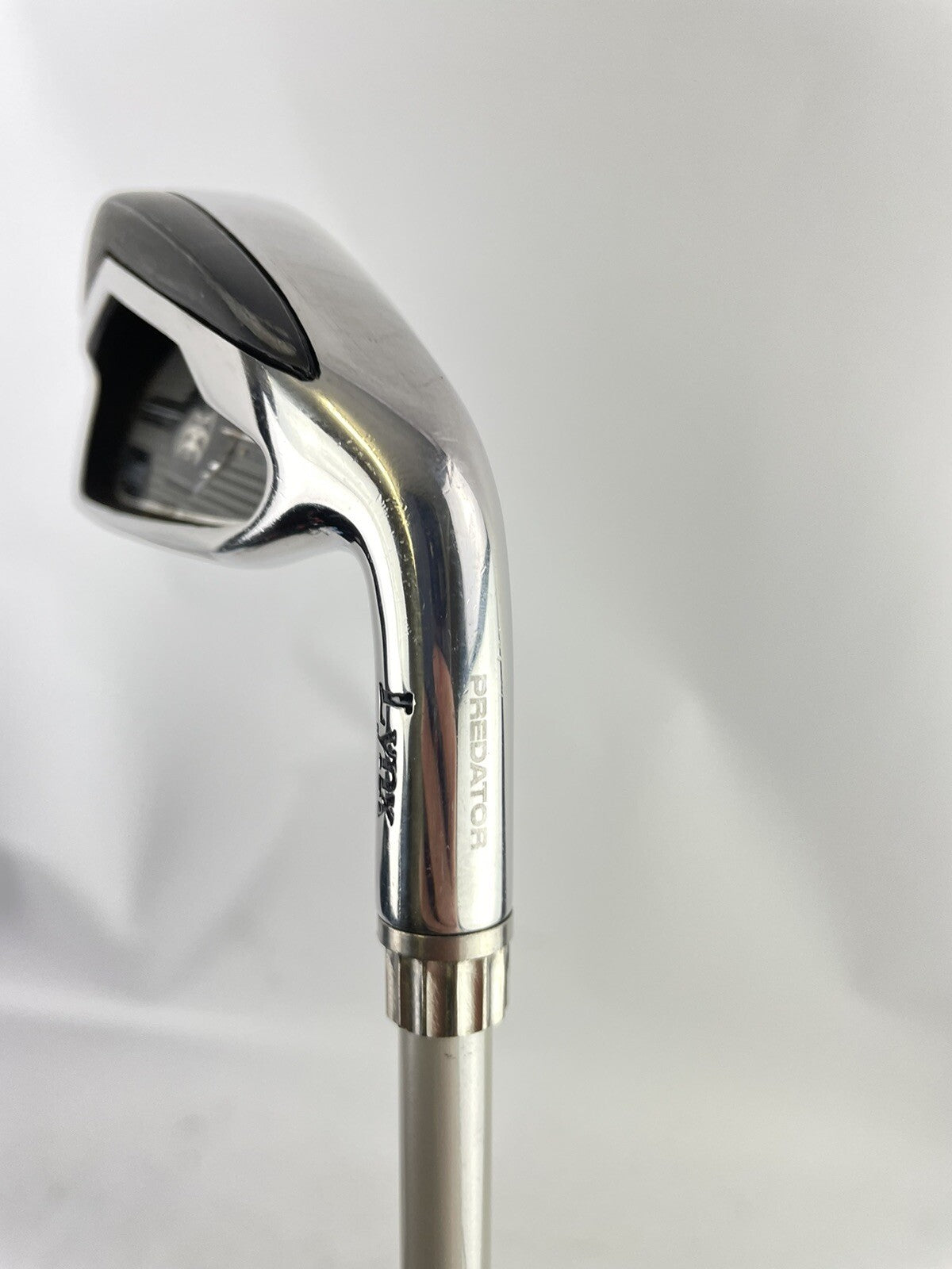 Lynx Golf 6 Iron UST Regular Flex Graphite /Right Handed /Demo /80644