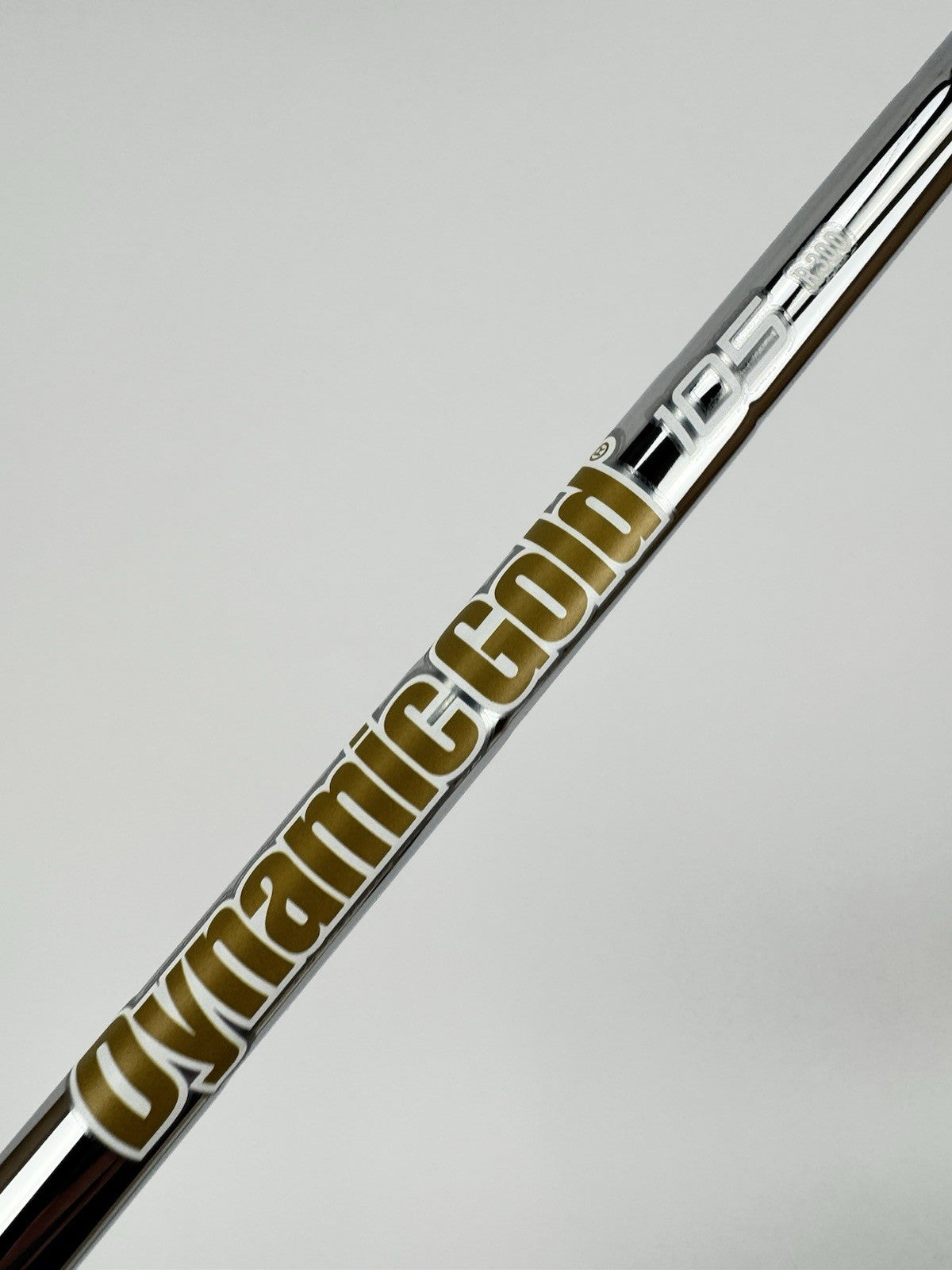 Dynamic Gold 105 Iron Shaft R300 Regular Flex Steel 35.75” /0.355 Tapered /326742