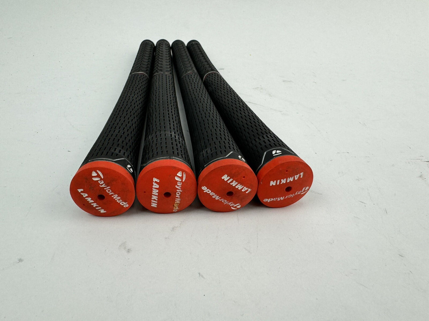 Lamkin Taylormade Golf Grips (4) Standard /Black /Red /Pulled /188868