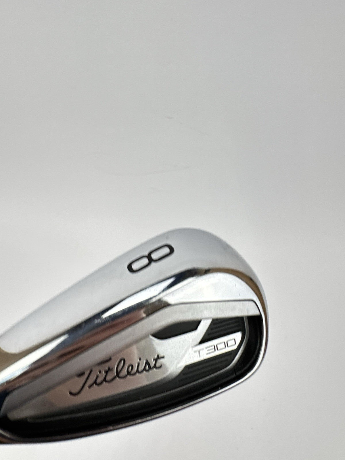 Titleist T300 8 Iron Left Handed Elevate ETS 115 Regular Steel /New Grip /344853