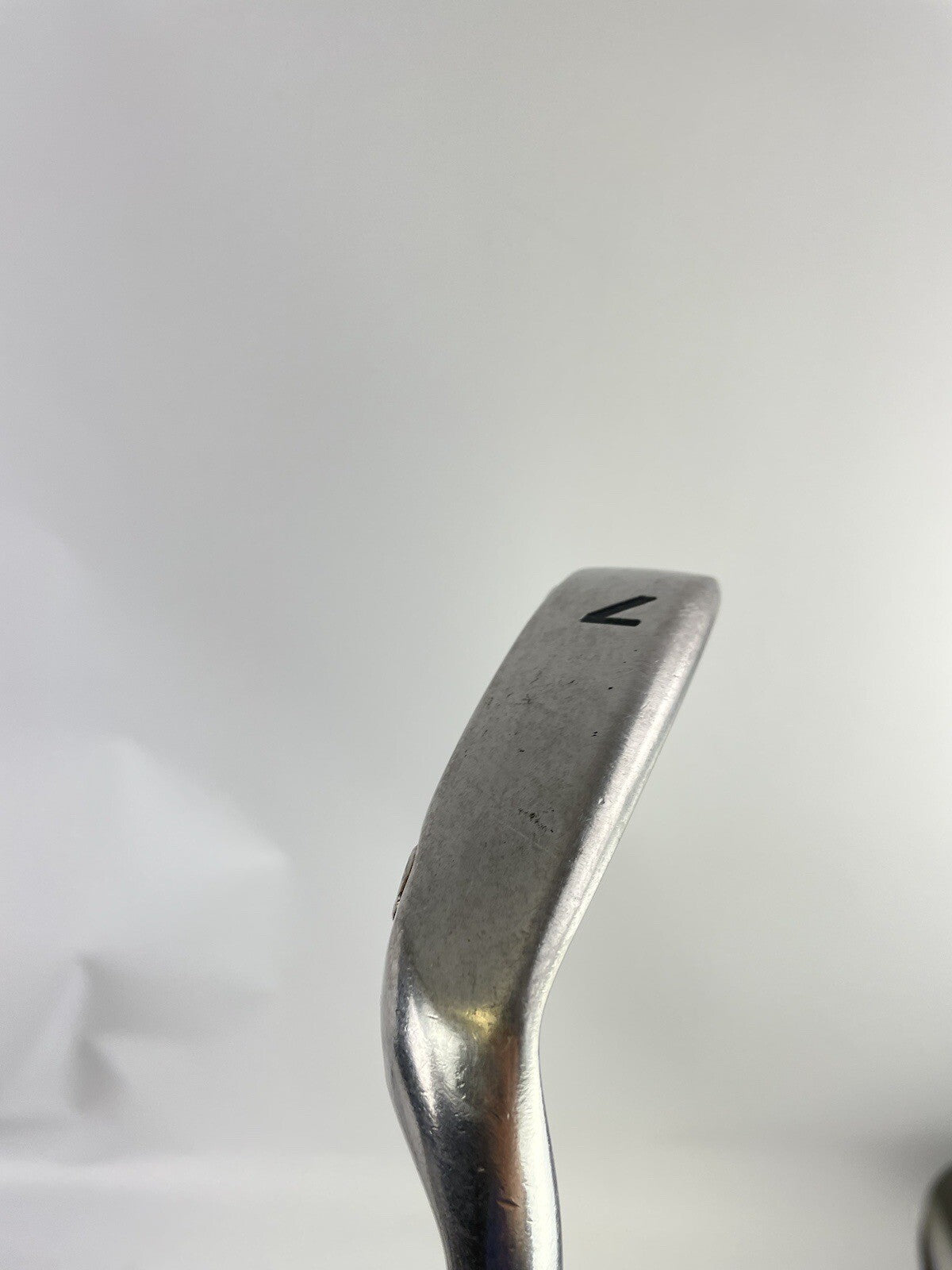MD Golf 7 Iron Blackhawk Regular Flex Steel /Right Handed /Lamkin /53886