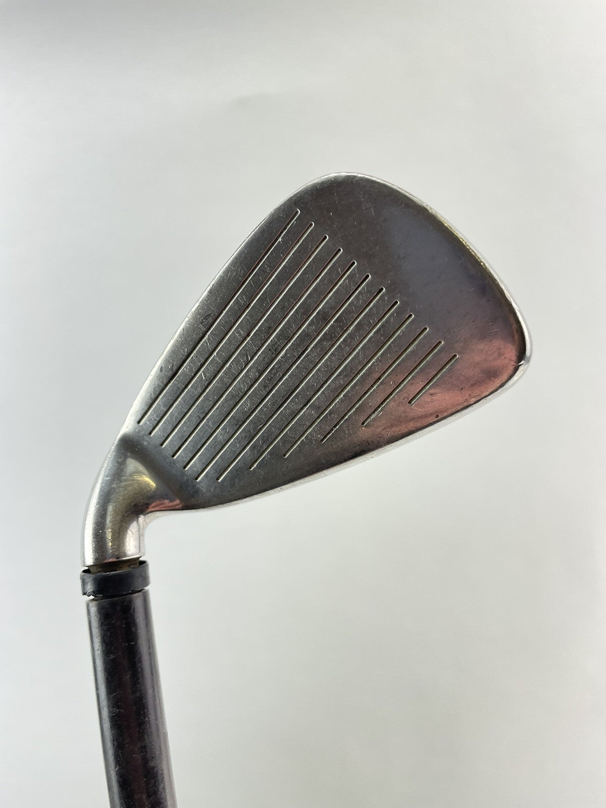 Wilson 3 Iron Deep Red Fatshaft Stiff Flex Graphite /Right /New Grip /2115212