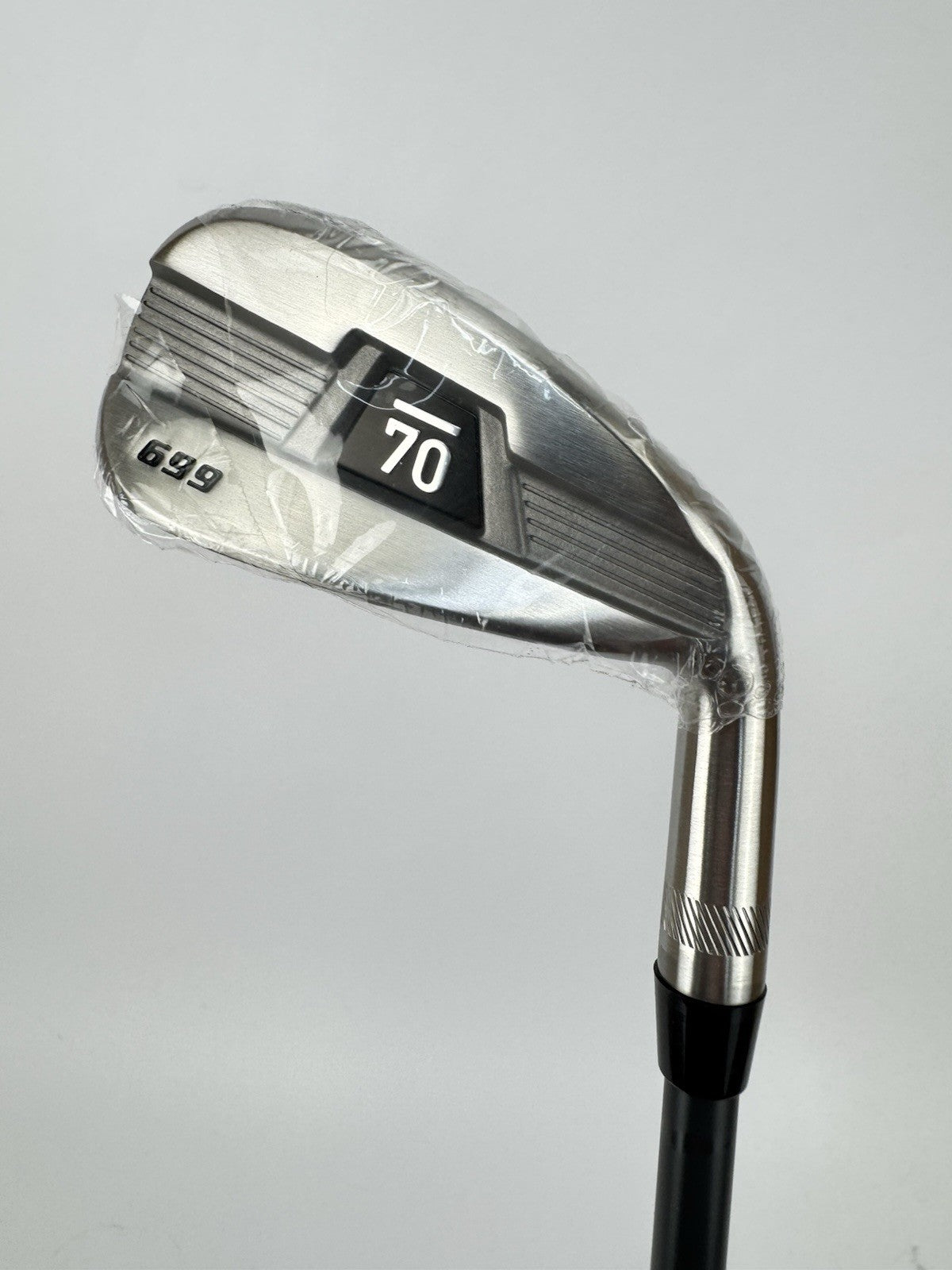 Sub 70 699 V2 4 Iron 20* Fujikura Pro Regylar Graphite /Right Handed /New /339790