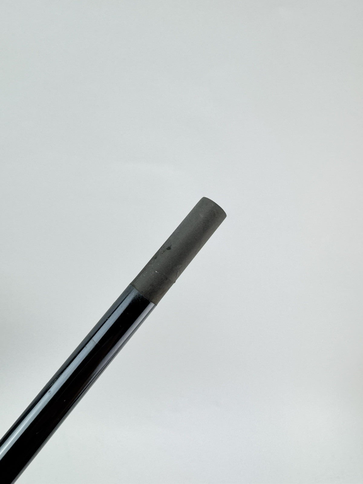 UST Recoil Dart Iron Shaft 65 F2 Senior Flex Graphite 35.75”/0.355 Tapered/285887