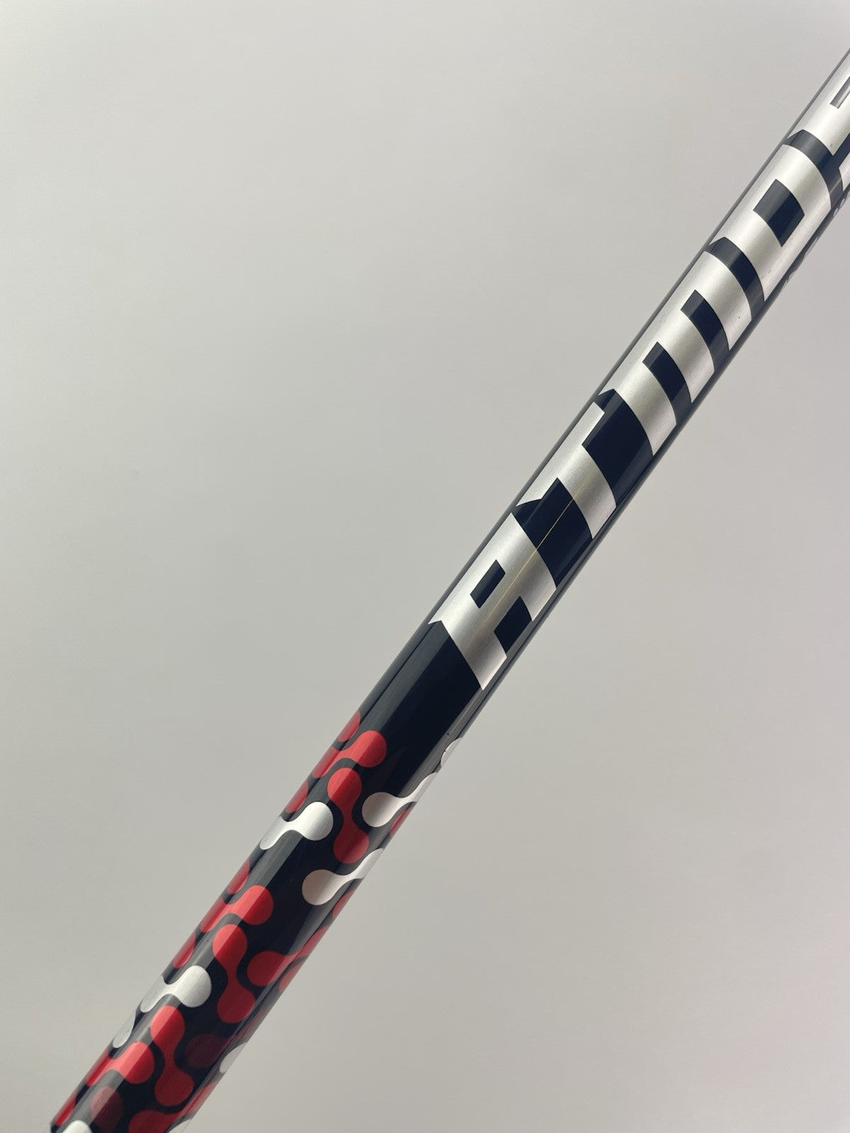 Fujikura Atmos Iron Shaft Regular Flex Graphite 36” /0.355 Tapered /301122